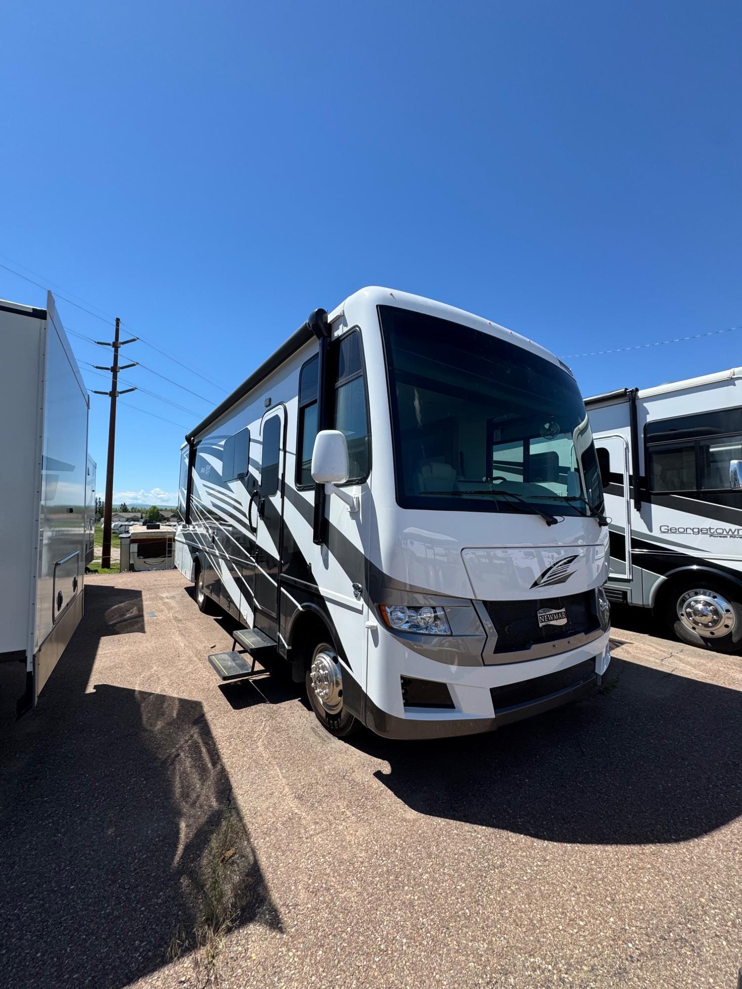 2024 Newmar Baystar Sport 3014