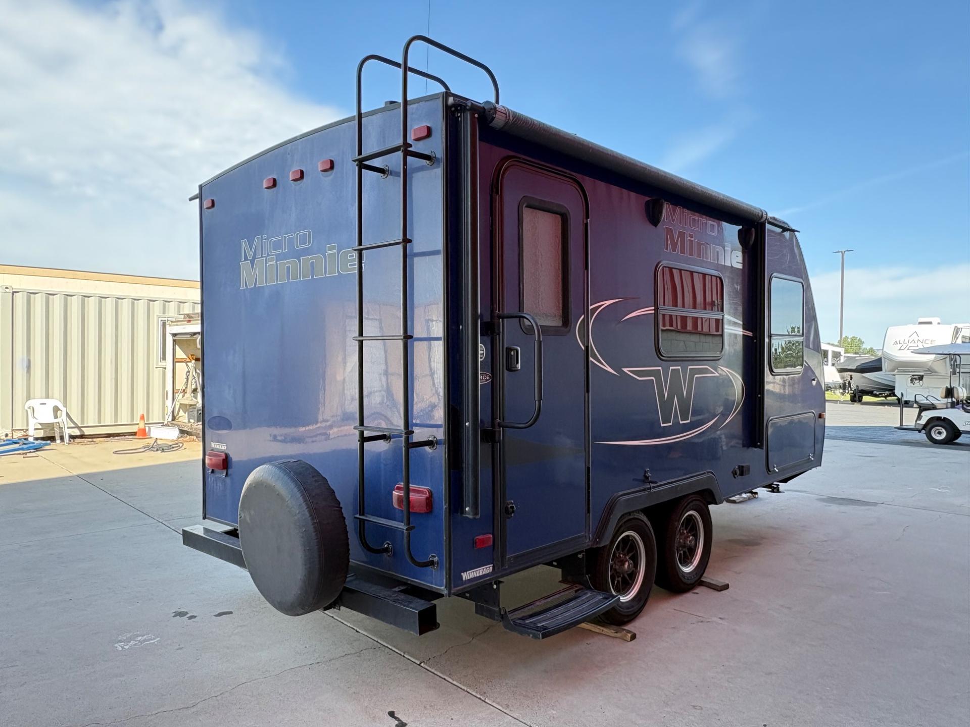 2018 Winnebago 2018 Winnebago Micro Minnie - thumbnail 5