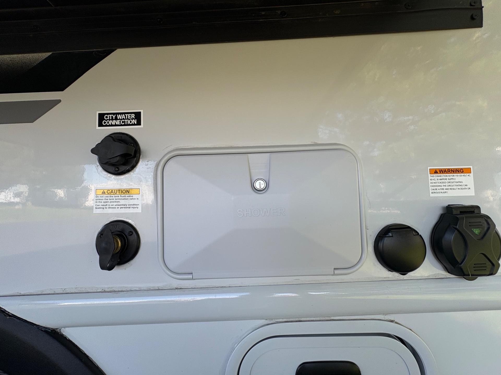 2027 Thor Motor Coach 2027 Thor Motor Coach Compass - thumbnail 10