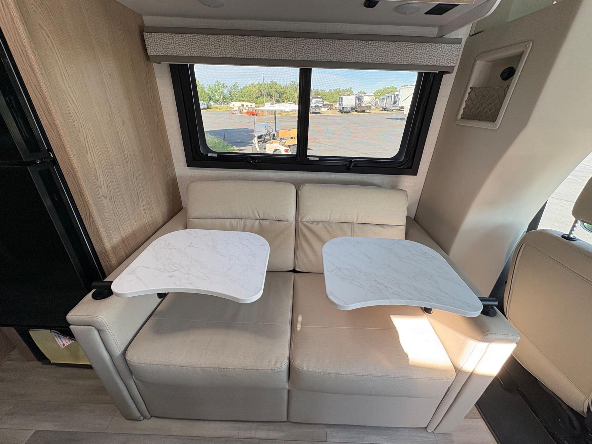 2027 Thor Motor Coach 2027 Thor Motor Coach Compass - thumbnail 28