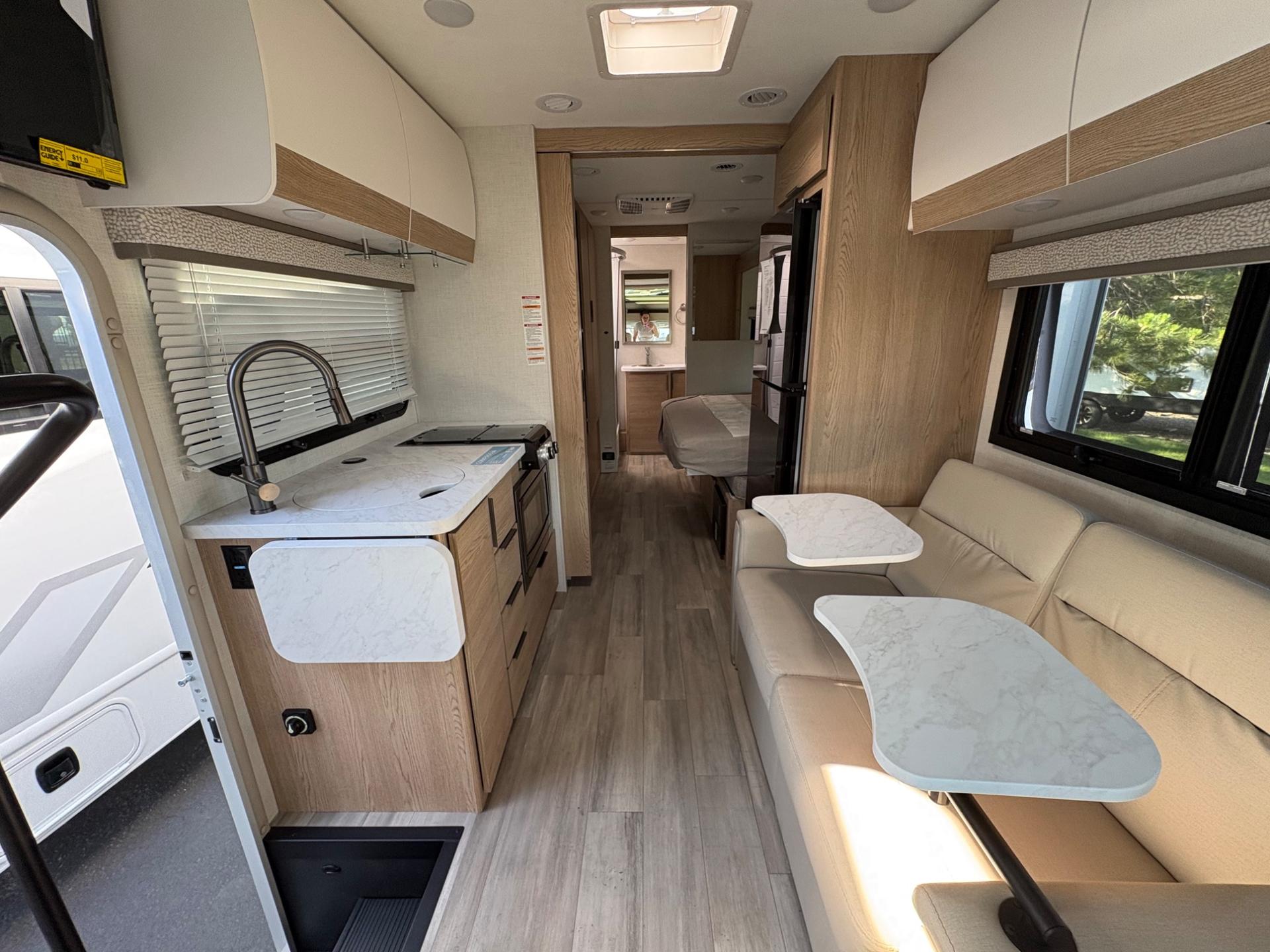 2027 Thor Motor Coach 2027 Thor Motor Coach Compass - thumbnail 32