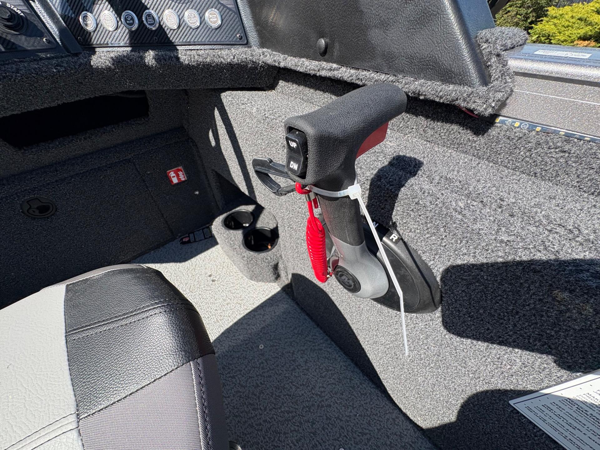 2026 Crestliner 2026 Crestliner CF18WJ - thumbnail 23