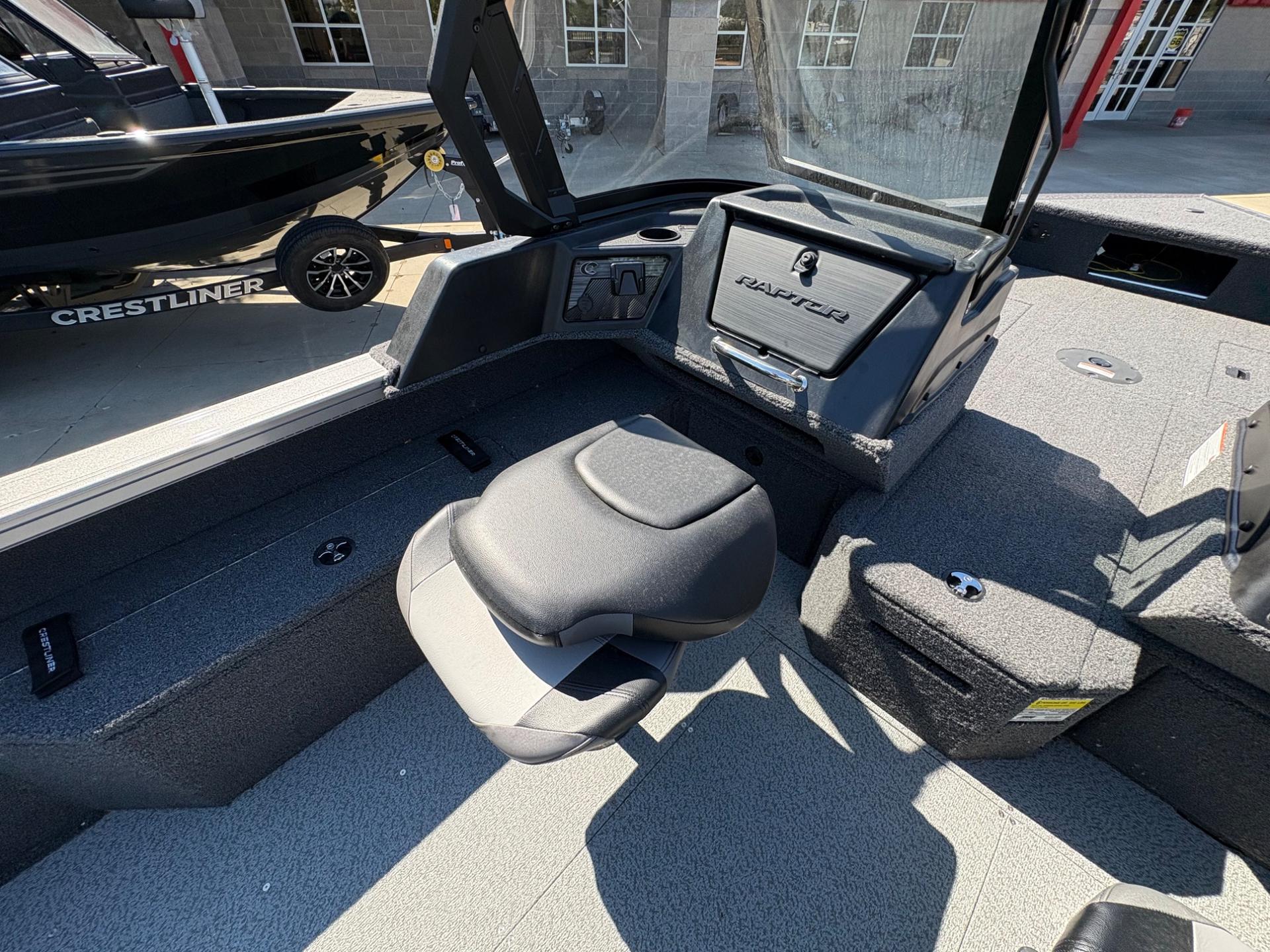 2026 Crestliner 2026 Crestliner CF18WJ - thumbnail 27