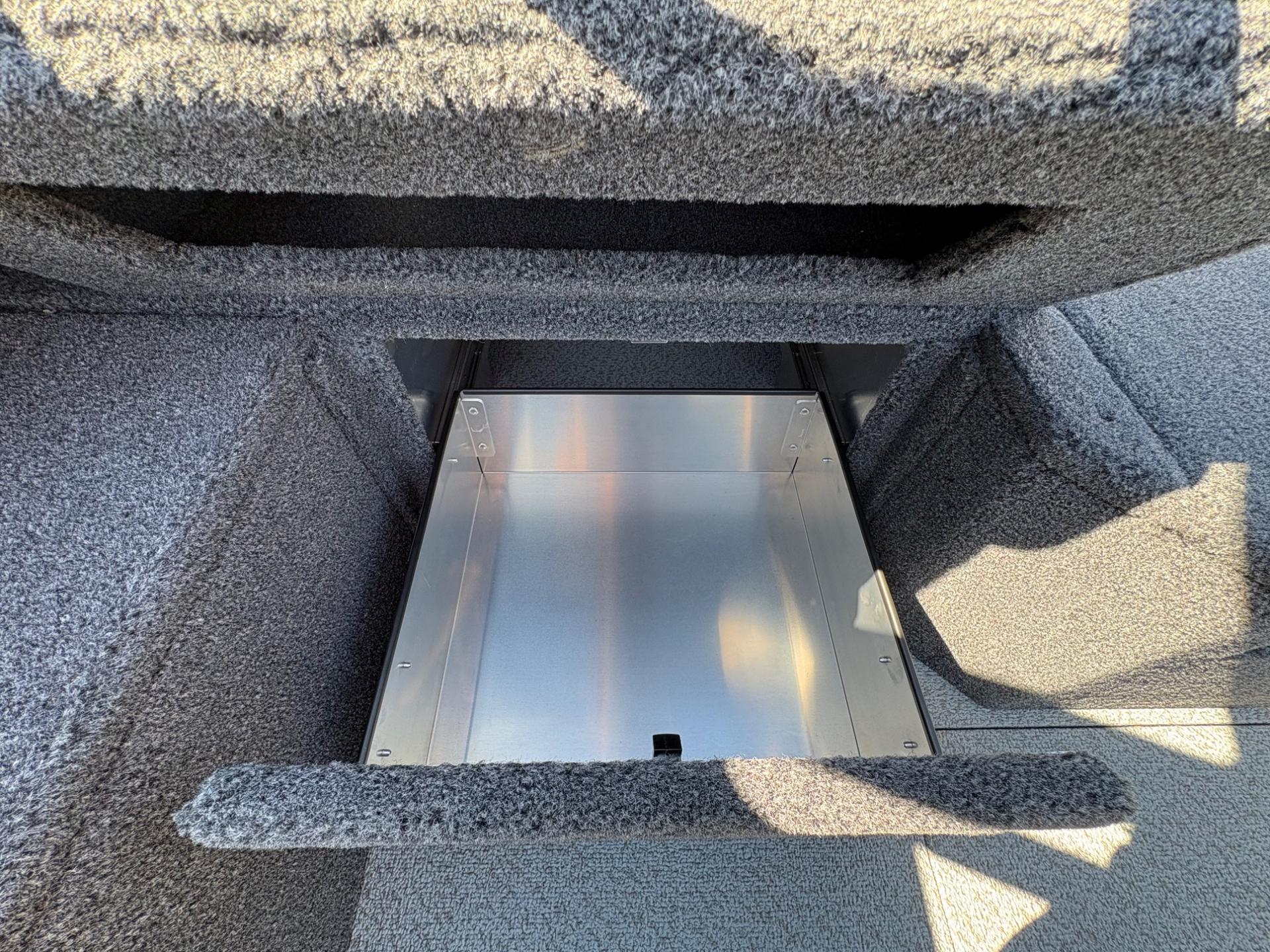 2026 Crestliner 2026 Crestliner CF18WJ - thumbnail 30