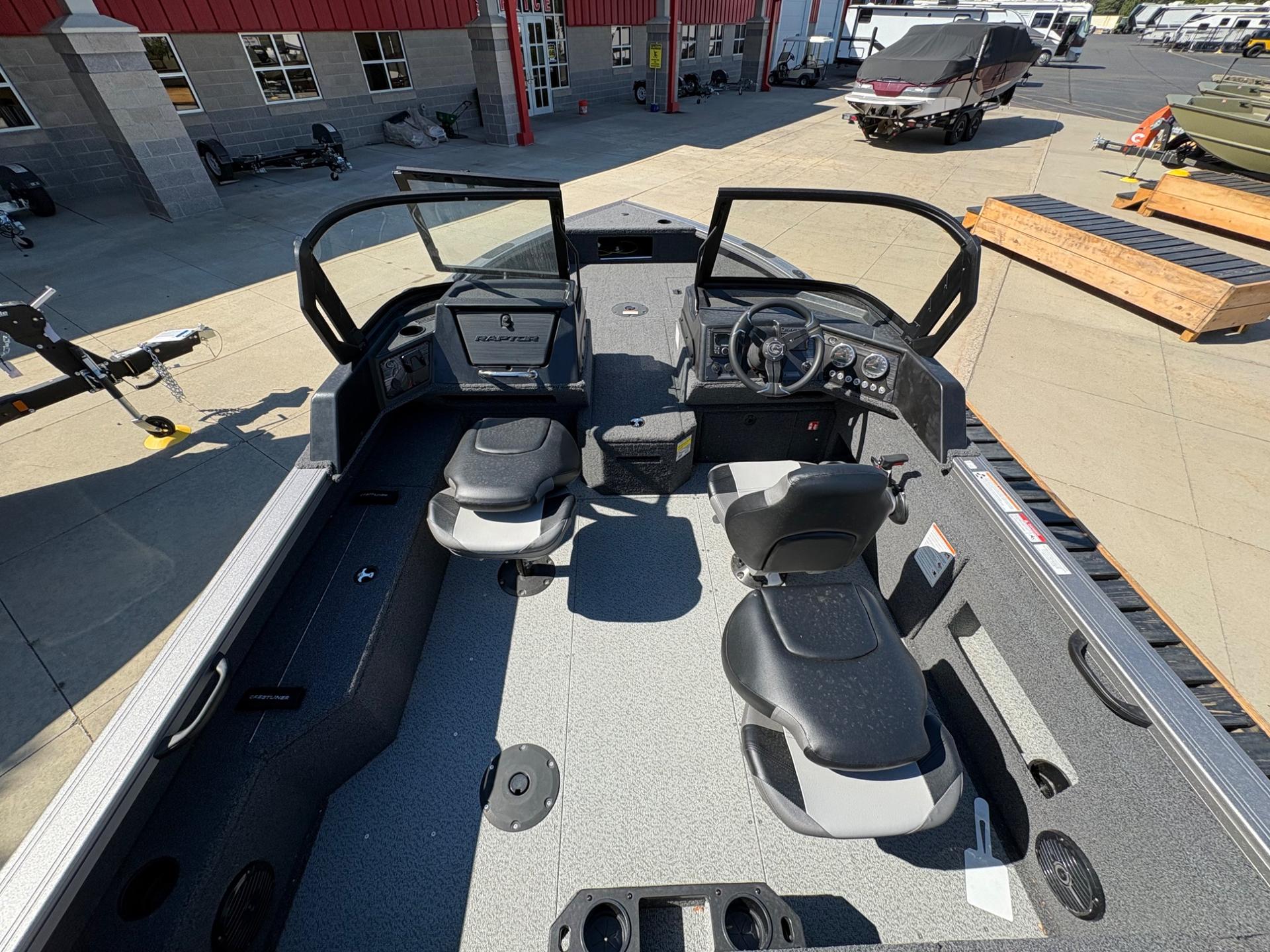 2026 Crestliner 2026 Crestliner CF18WJ - thumbnail 9