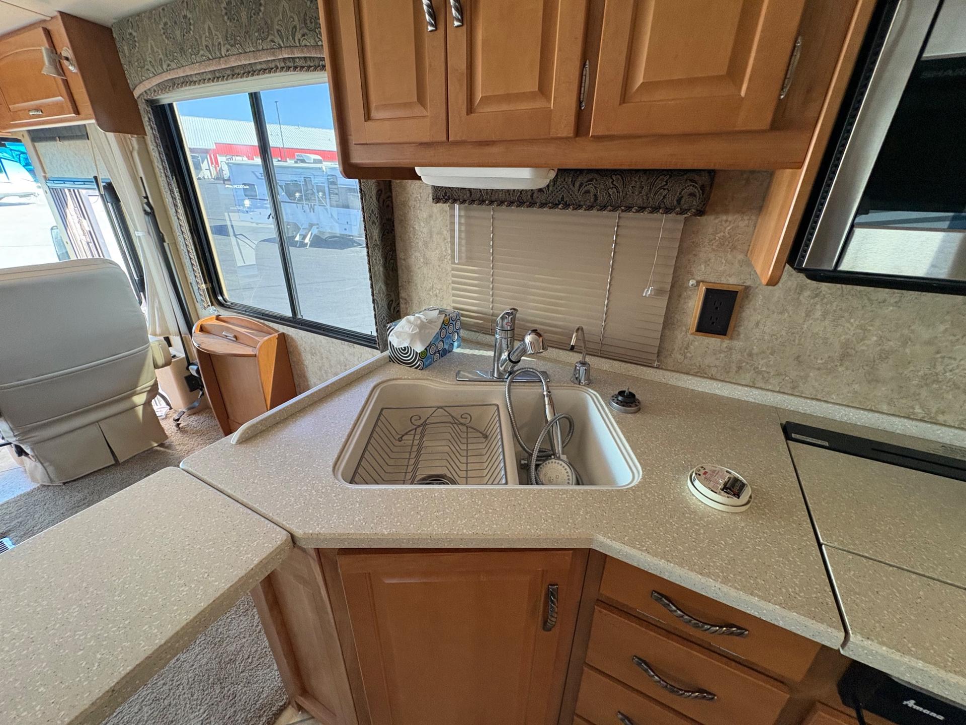 2006 Winnebago 2006 Winnebago ITASCA - thumbnail 31