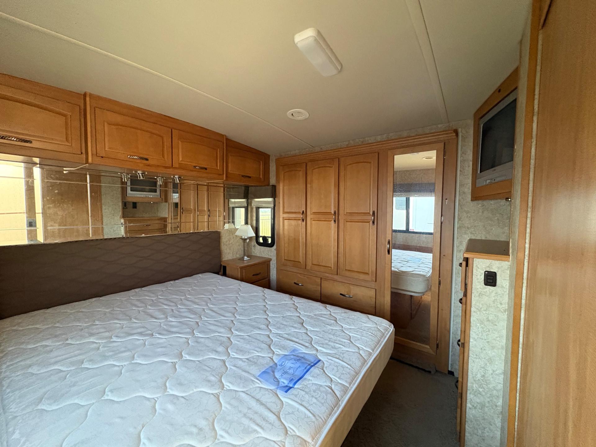 2006 Winnebago 2006 Winnebago ITASCA - thumbnail 52
