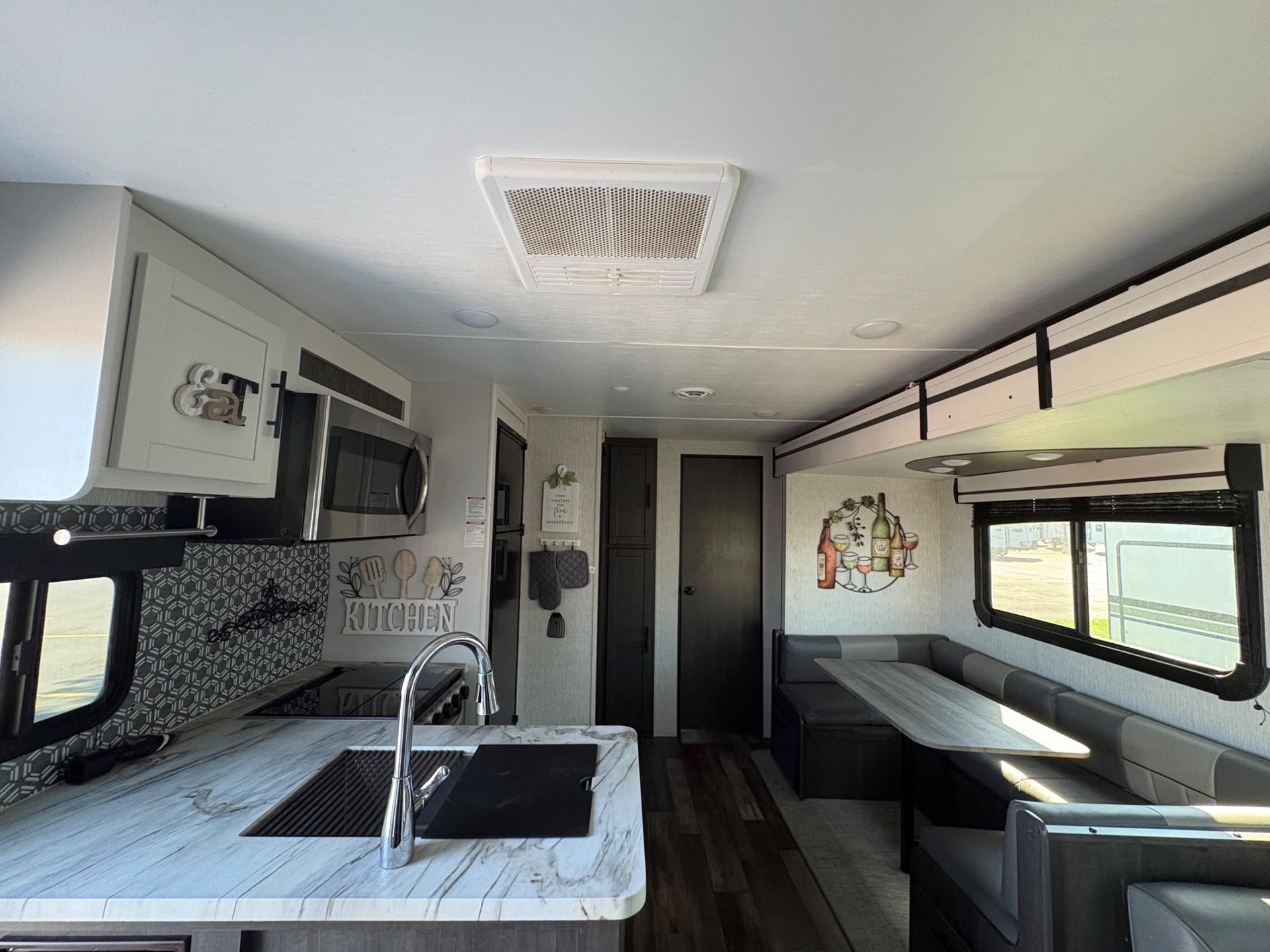 2022 CrossRoads RV 2022 CrossRoads RV Cruiser Aire - thumbnail 21