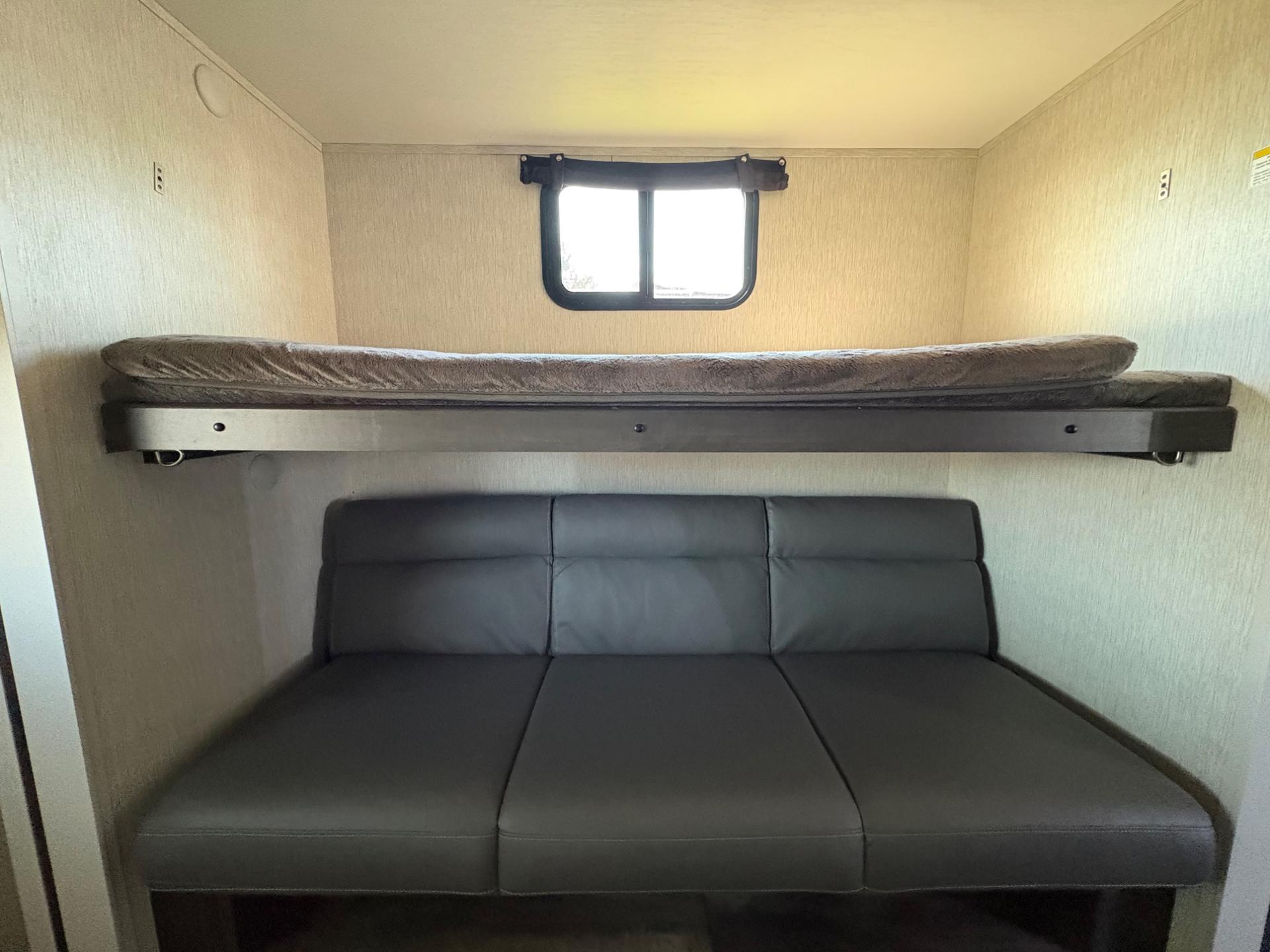 2022 CrossRoads RV 2022 CrossRoads RV Cruiser Aire - thumbnail 32