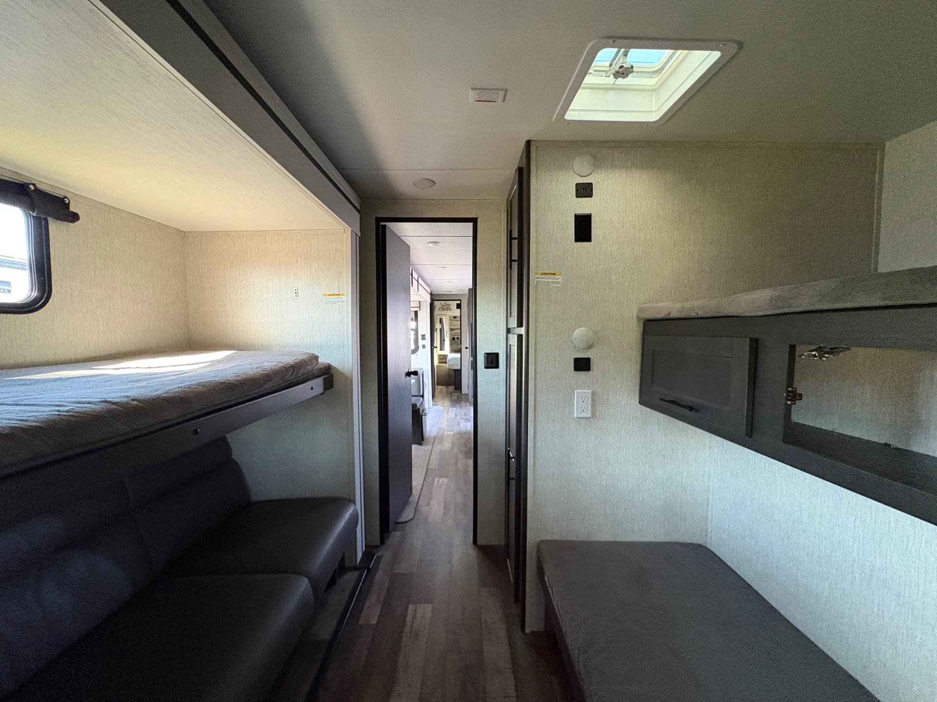 2022 CrossRoads RV 2022 CrossRoads RV Cruiser Aire - thumbnail 34