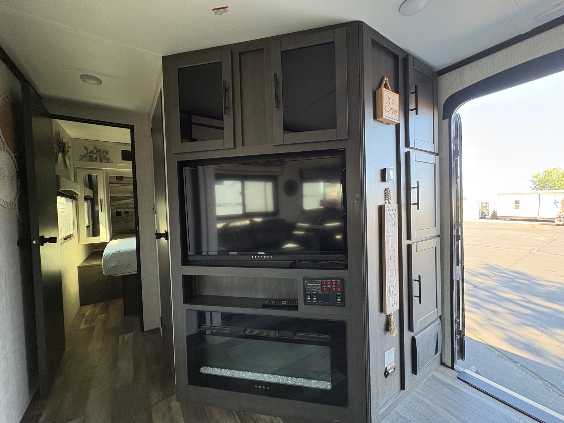 2022 CrossRoads RV 2022 CrossRoads RV Cruiser Aire - thumbnail 35