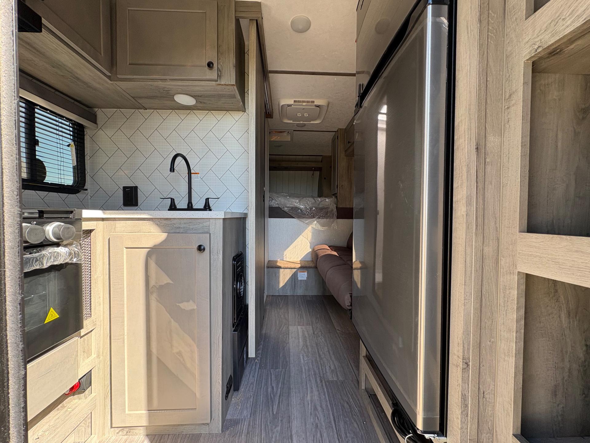 2026 Sunset Park RV 2026 Sunset Park RV Sun Trek - thumbnail 10