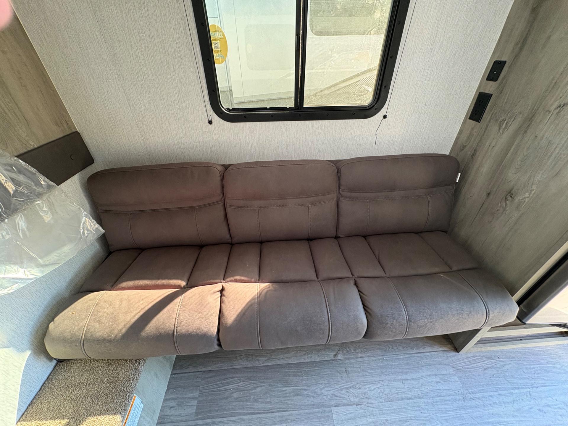 2026 Sunset Park RV 2026 Sunset Park RV Sun Trek - thumbnail 18