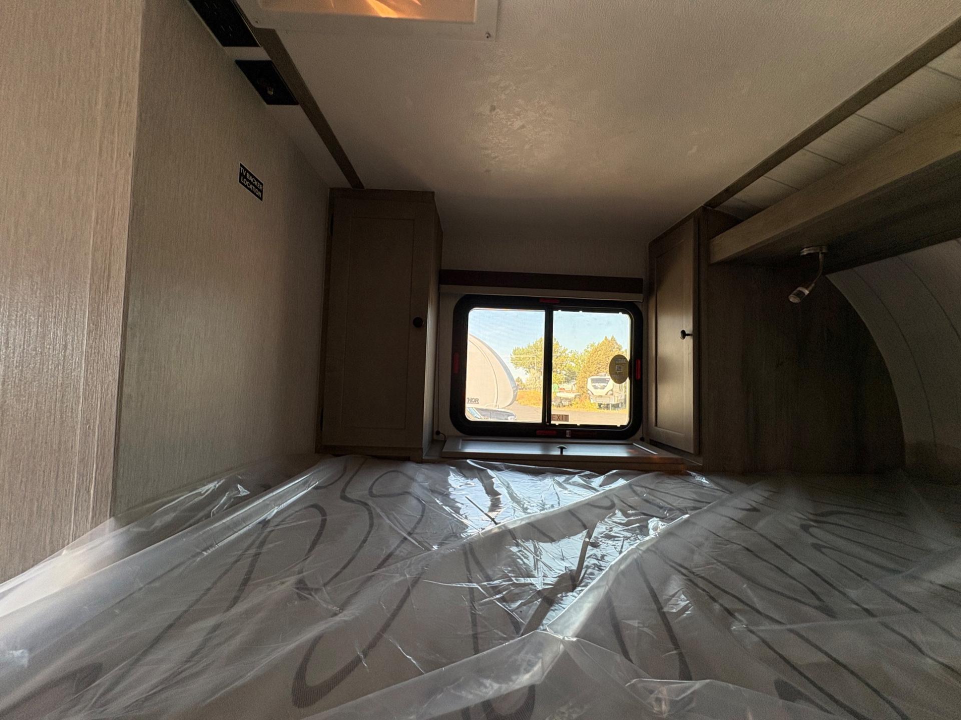 2026 Sunset Park RV 2026 Sunset Park RV Sun Trek - thumbnail 25