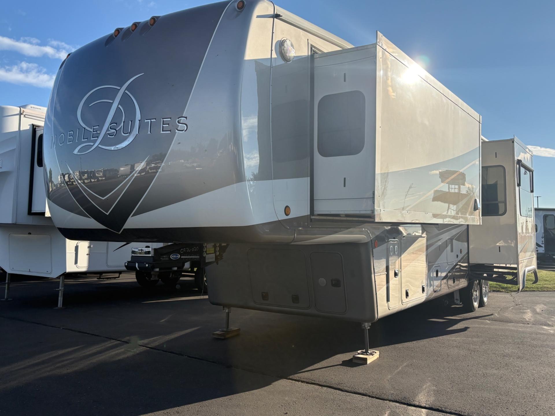 2020 DRV Mobile Suites 41RKSB4
