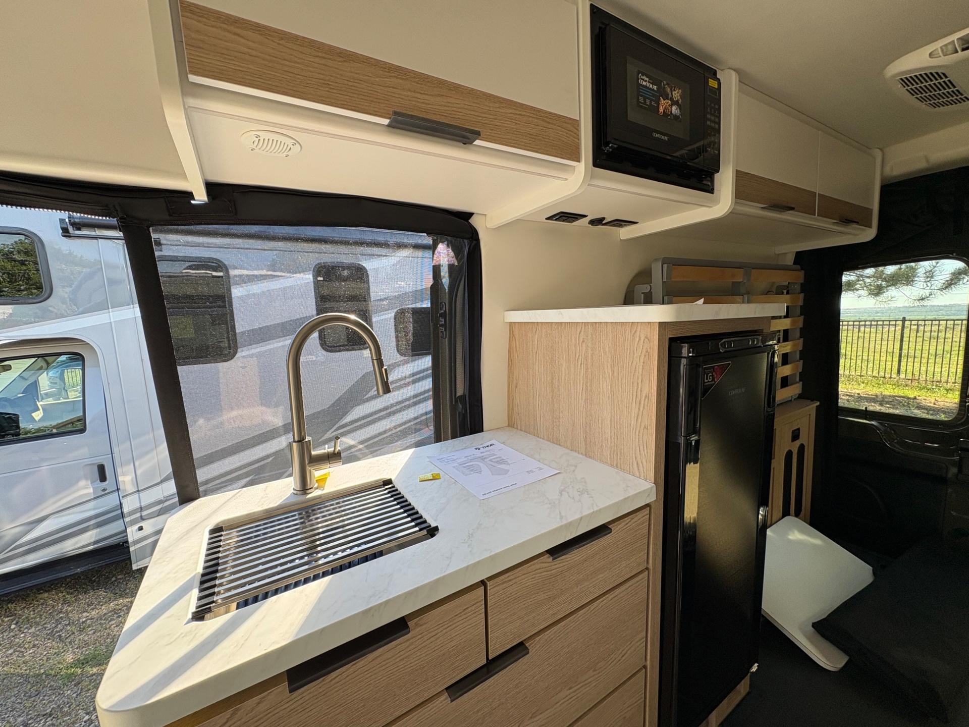 2027 Thor Motor Coach 2027 Thor Motor Coach Talavera - thumbnail 21