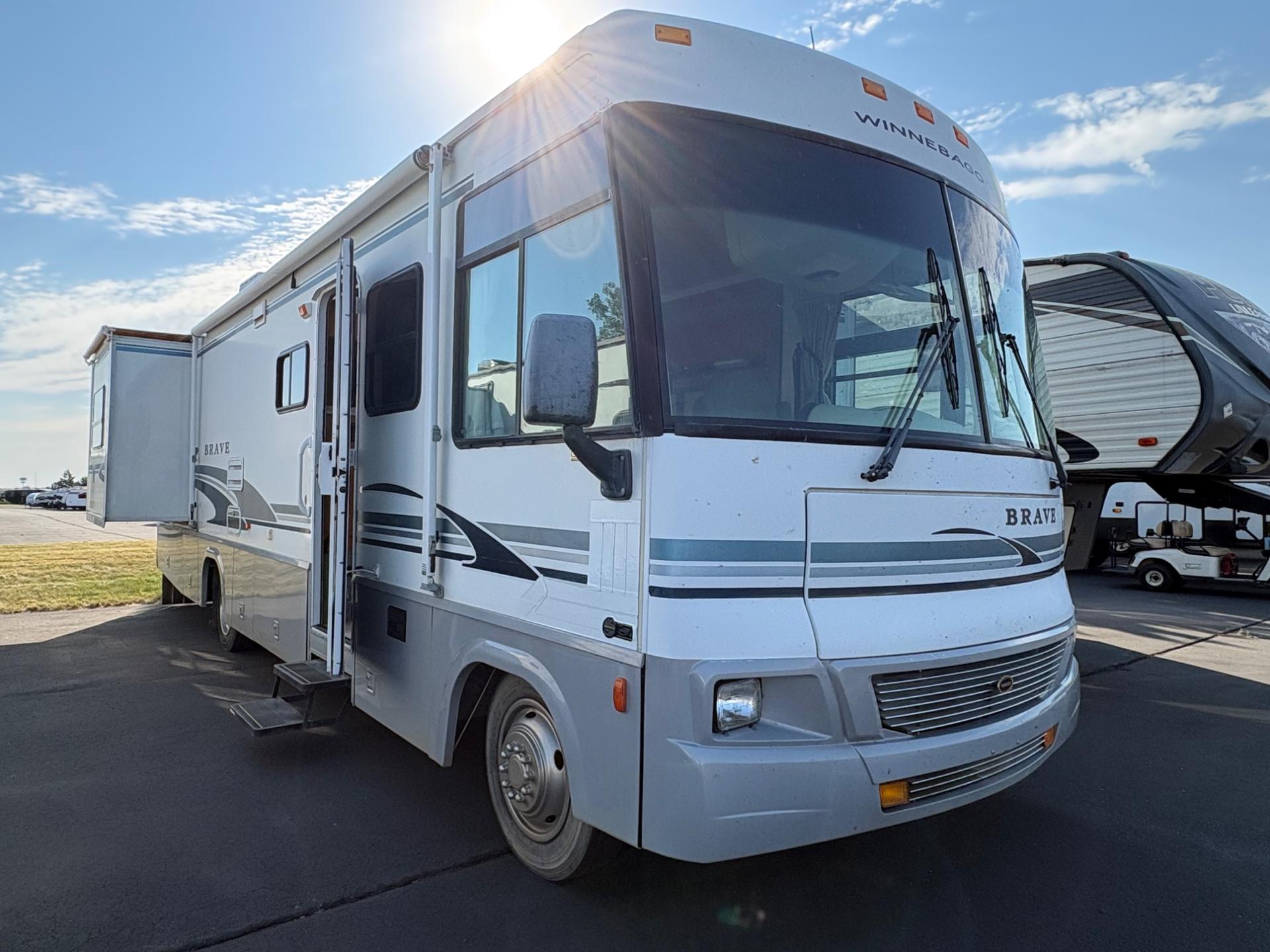 2003 Winnebago 2003 Winnebago Brave - thumbnail 5