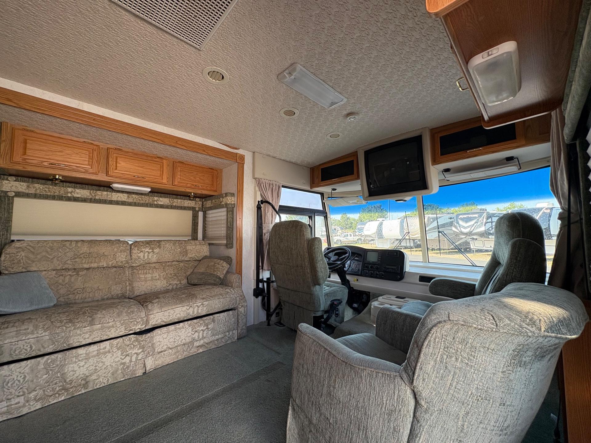 2003 Winnebago 2003 Winnebago Brave - thumbnail 19