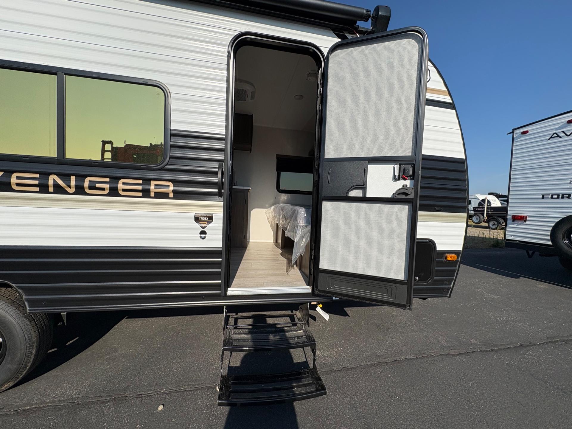 2027 Prime Time RV 2027 Prime Time RV Avenger - thumbnail 8