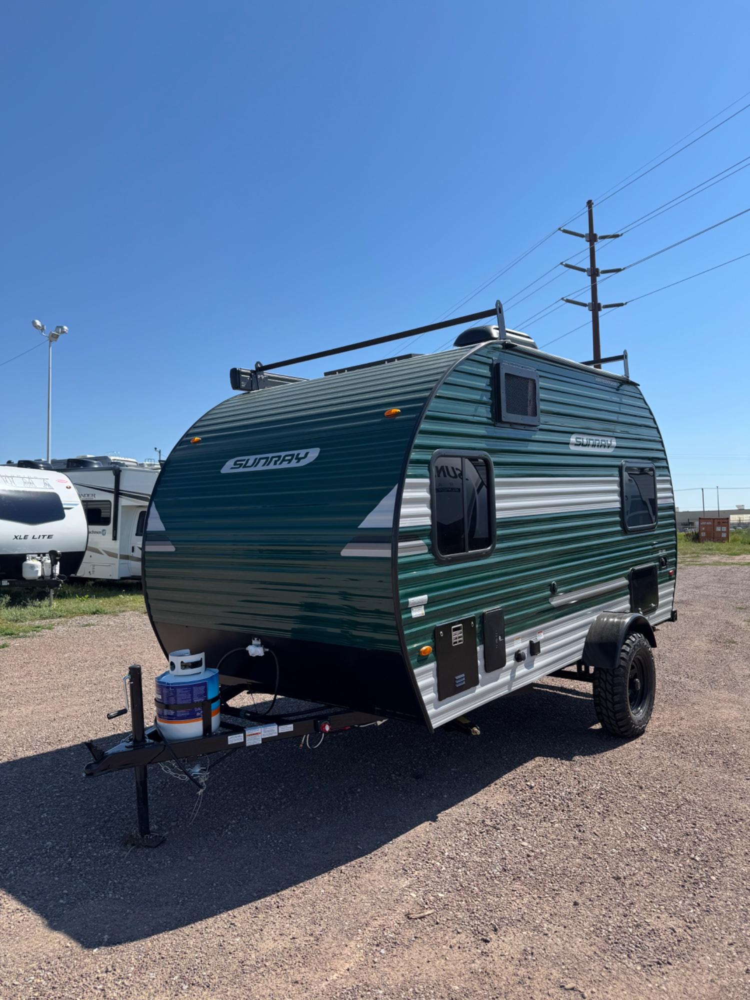 2027 Sunset Park RV 2027 Sunset Park RV Sunray - thumbnail 3