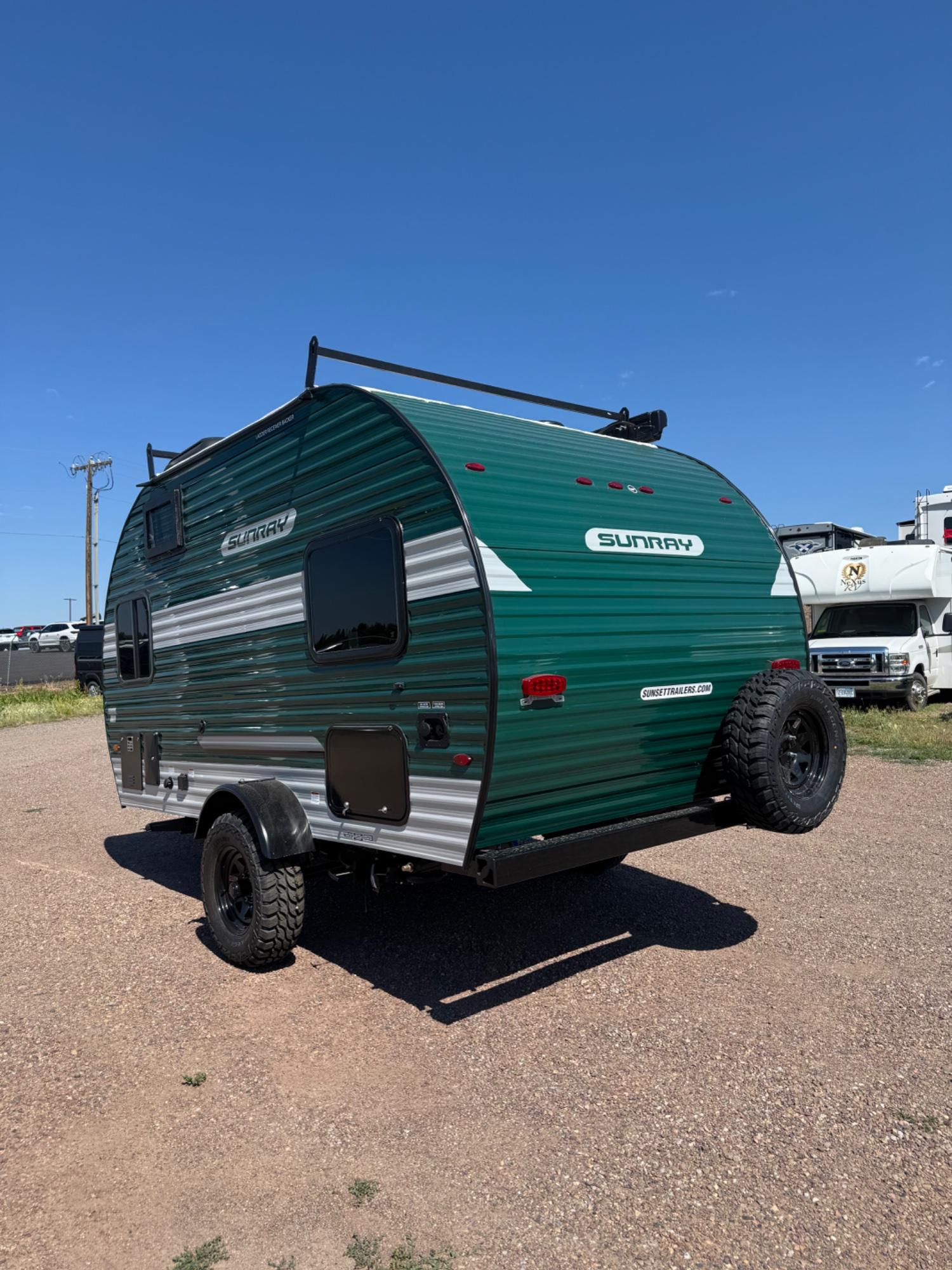 2027 Sunset Park RV 2027 Sunset Park RV Sunray - thumbnail 4