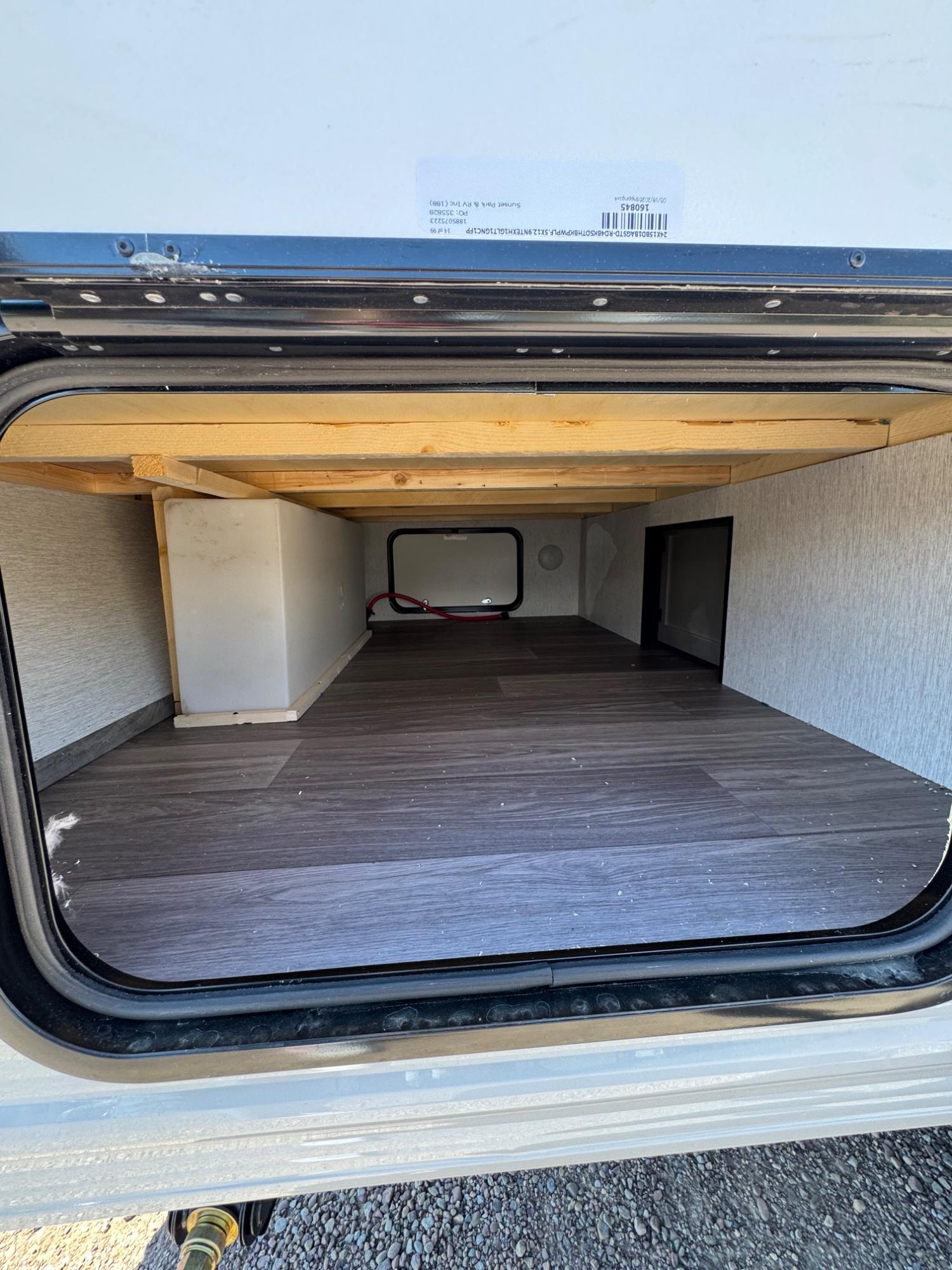 2027 Sunset Park RV 2027 Sunset Park RV Sunray - thumbnail 6