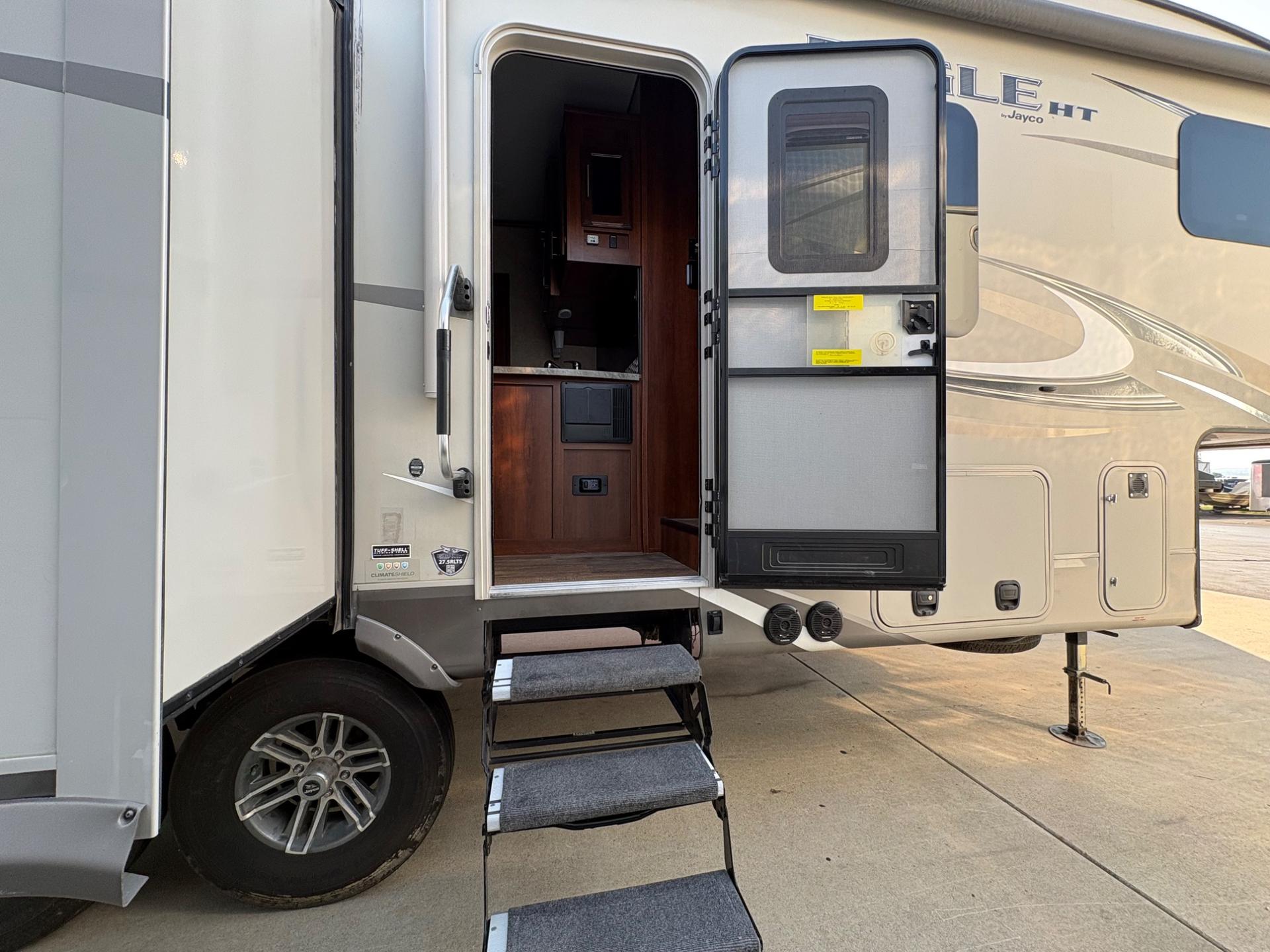 2018 Jayco 2018 Jayco Eagle HT - thumbnail 16