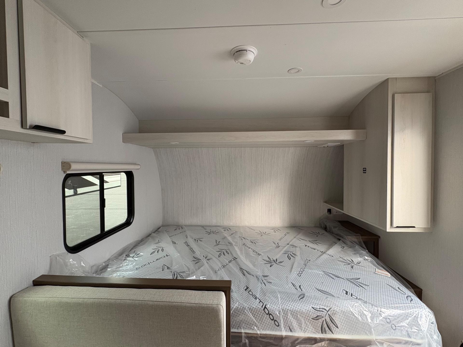 2027 Winnebago 2027 Winnebago Access - thumbnail 18