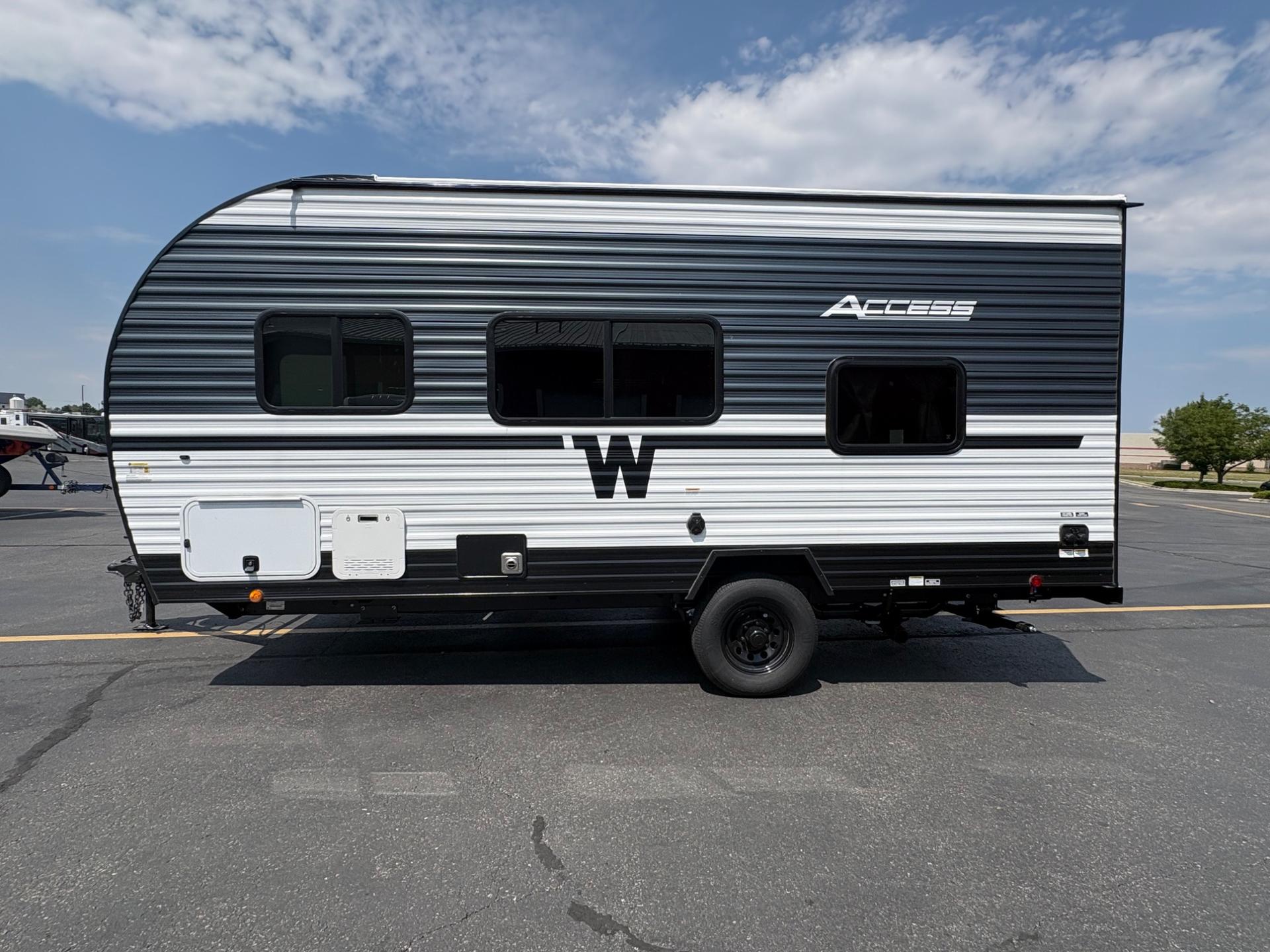2027 Winnebago 2027 Winnebago ACCESS - thumbnail 3