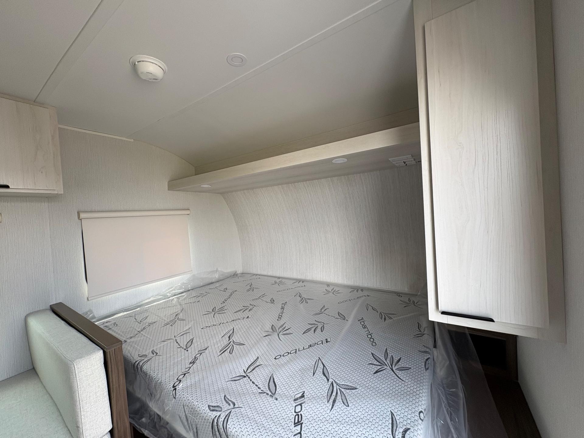 2027 Winnebago 2027 Winnebago ACCESS - thumbnail 42