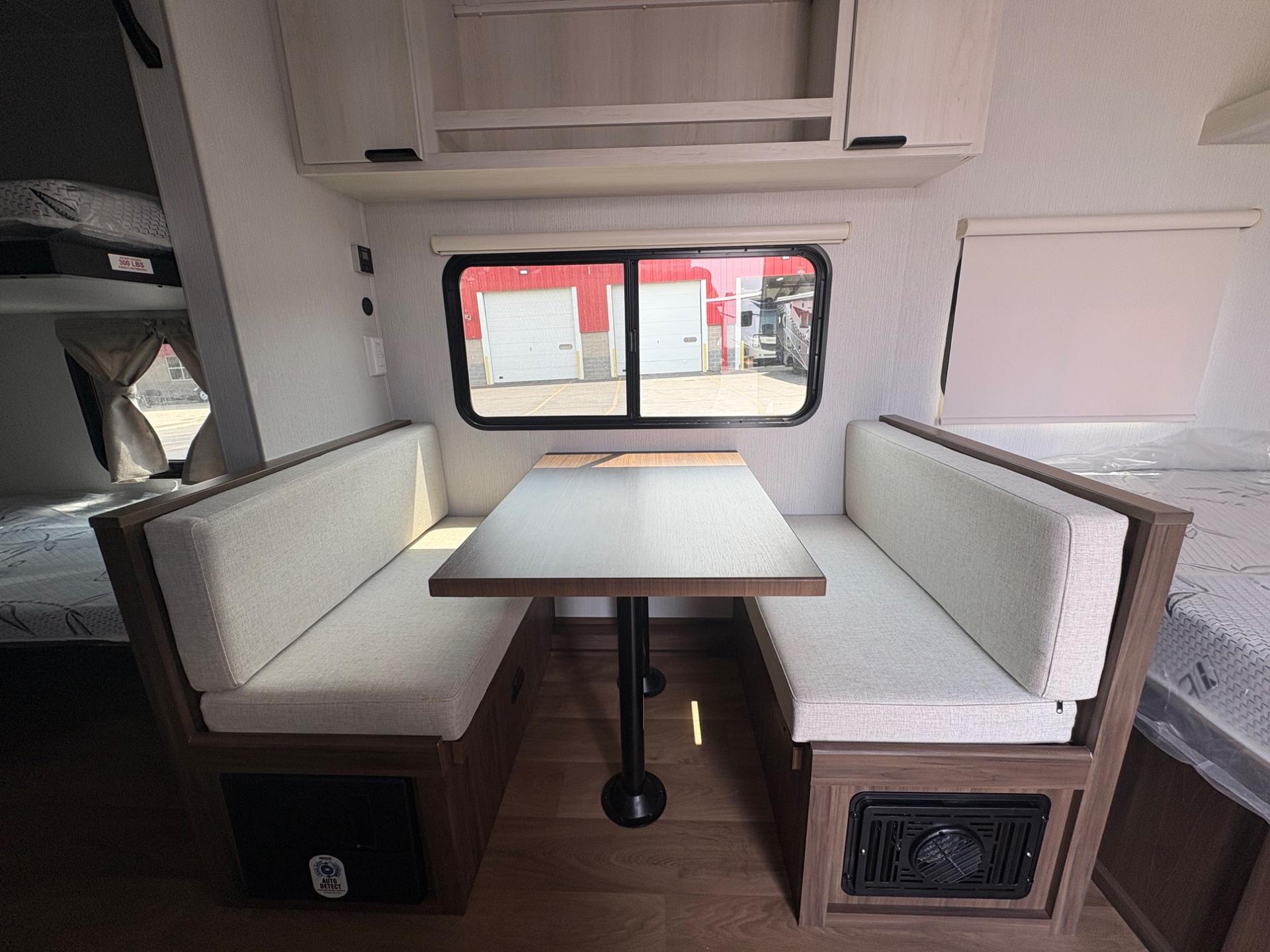 2027 Winnebago 2027 Winnebago ACCESS - thumbnail 25