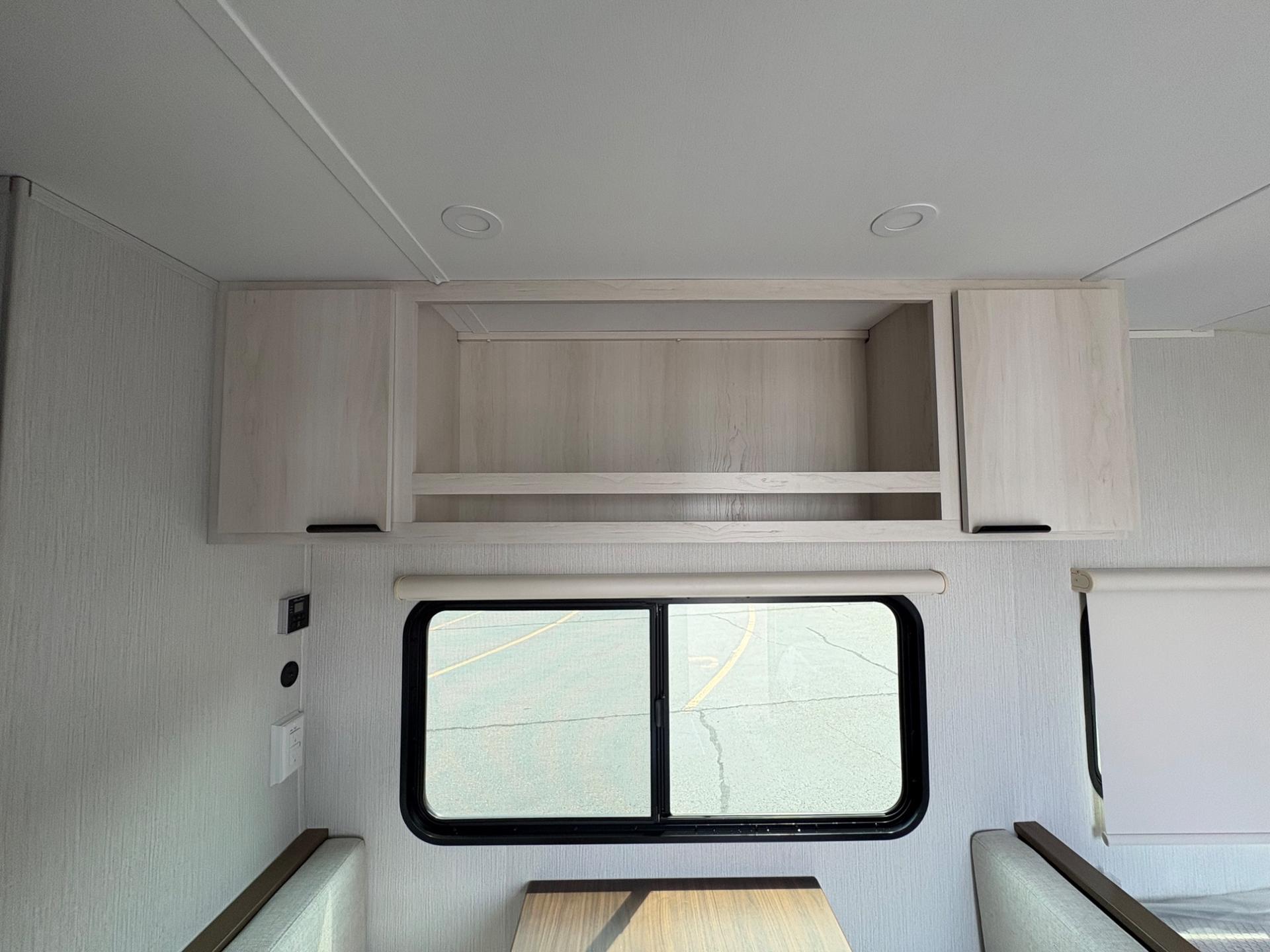 2027 Winnebago 2027 Winnebago ACCESS - thumbnail 24