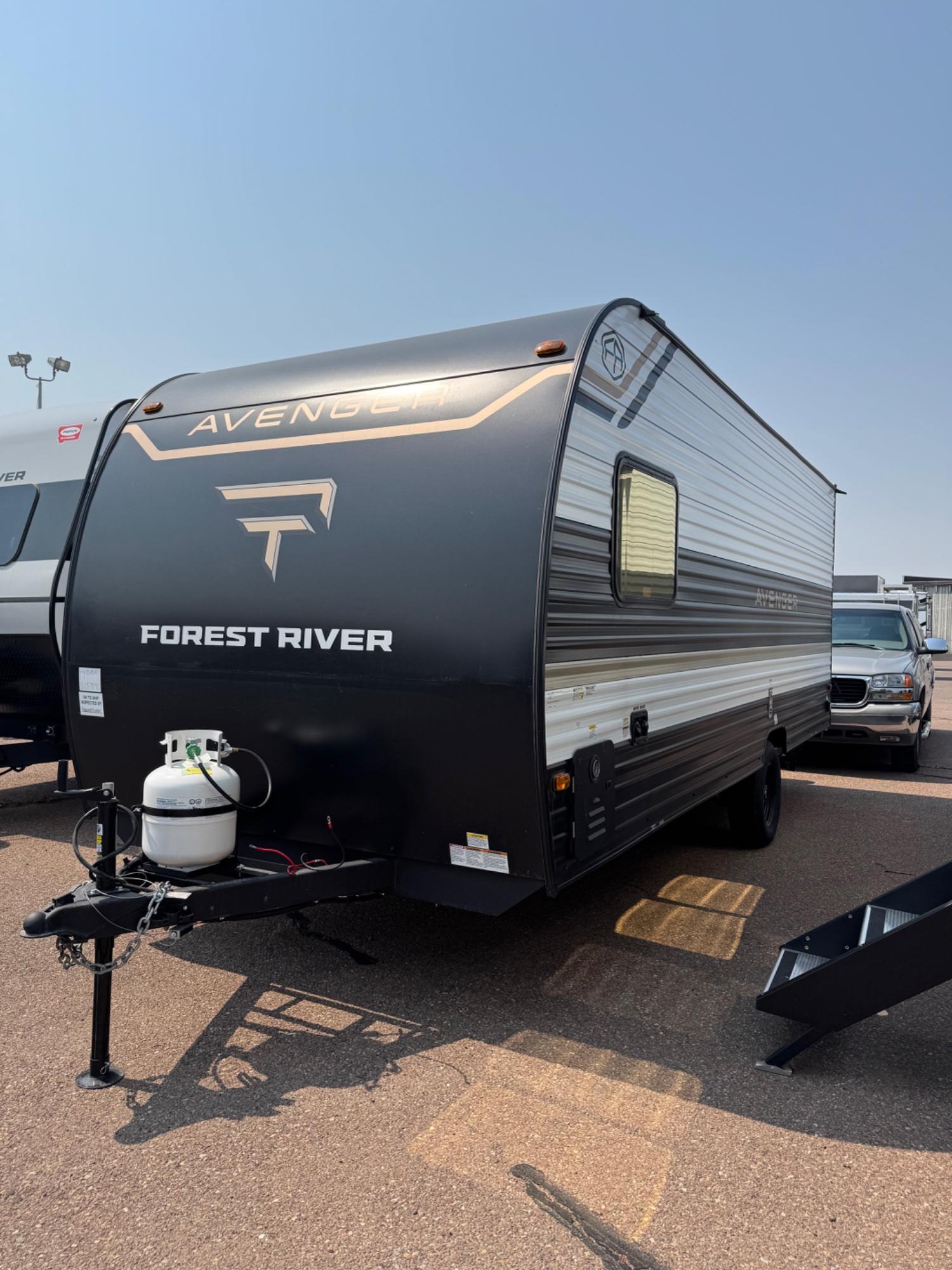 2027 Forest River Avenger 17DBX