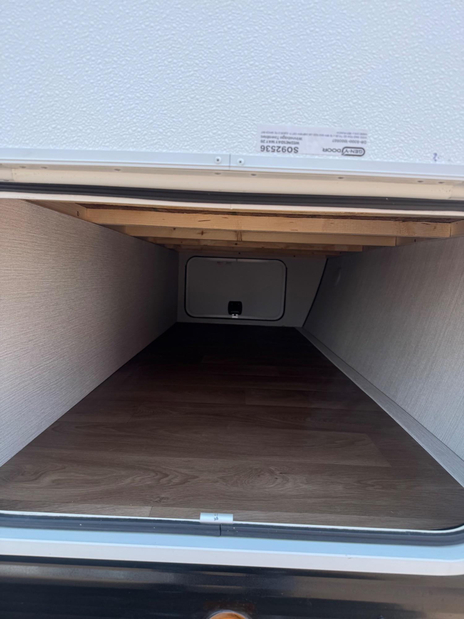 2027 Winnebago 2027 Winnebago Access - thumbnail 5
