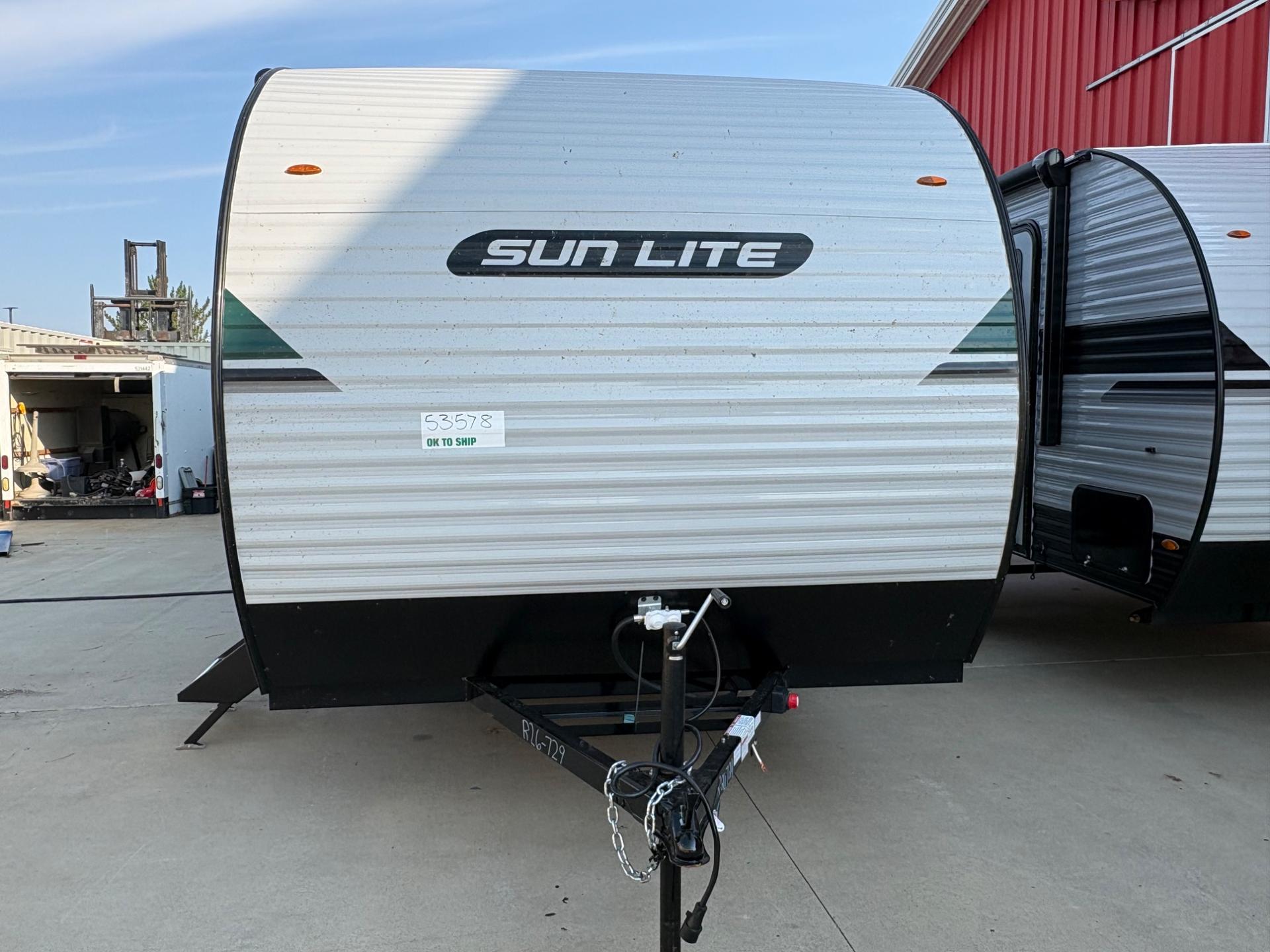 2027 Sunset Park & RV 2027 Sunset Park & RV Sunlite - thumbnail 6