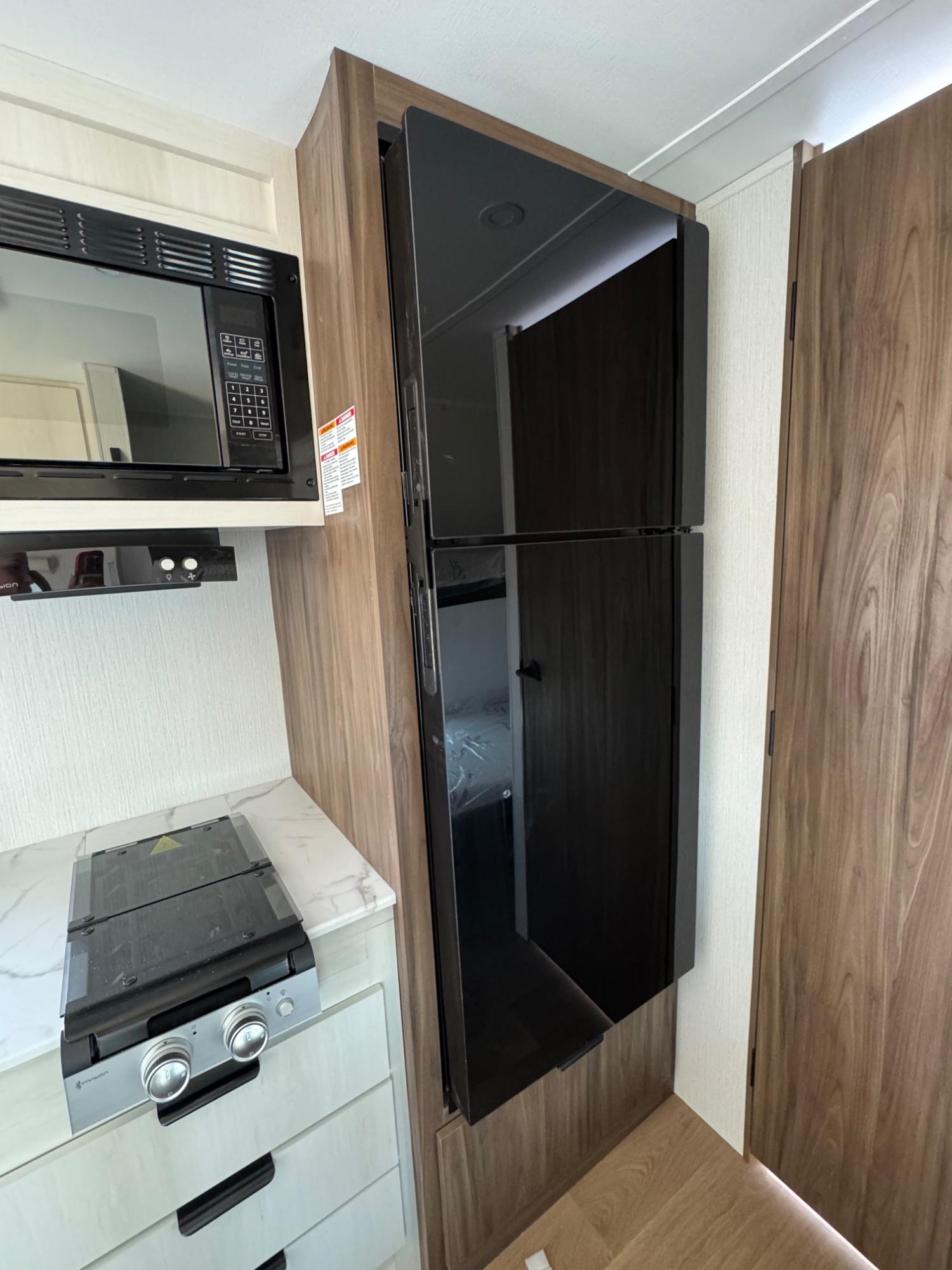 2027 Winnebago 2027 Winnebago Access - thumbnail 9