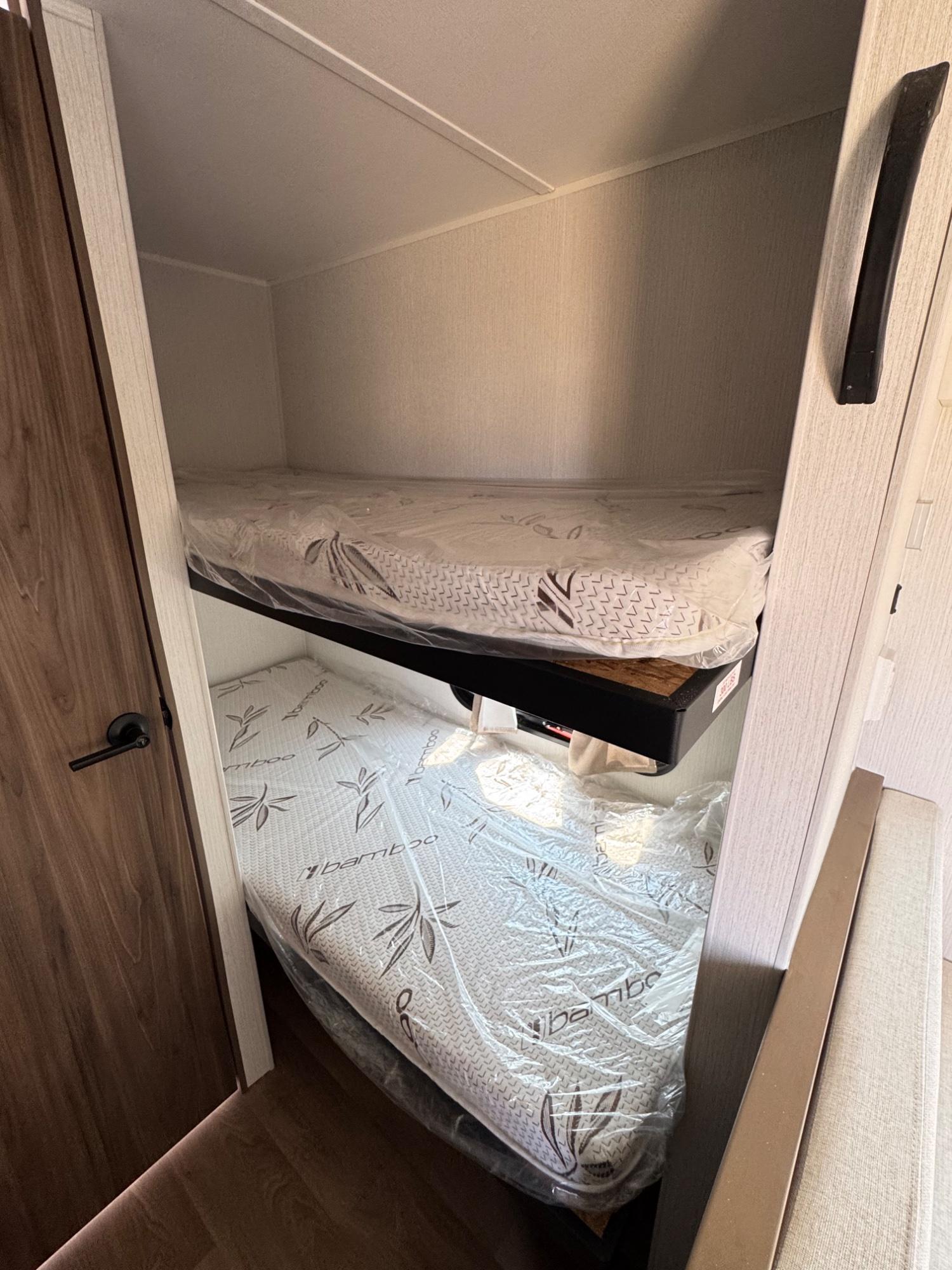 2027 Winnebago 2027 Winnebago Access - thumbnail 10