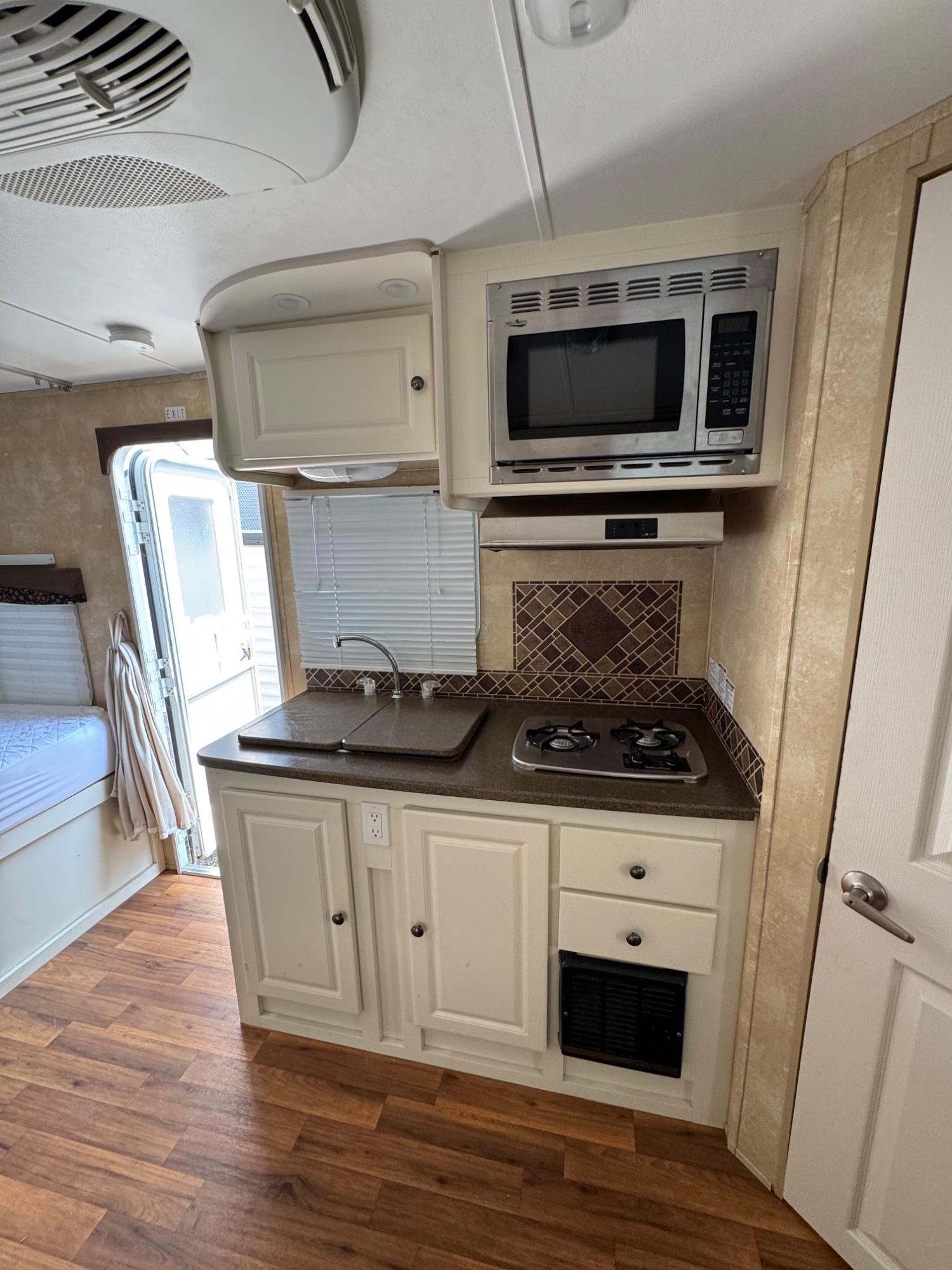 2011 Cruiser RV 2011 Cruiser RV Fun Finder X - thumbnail 10