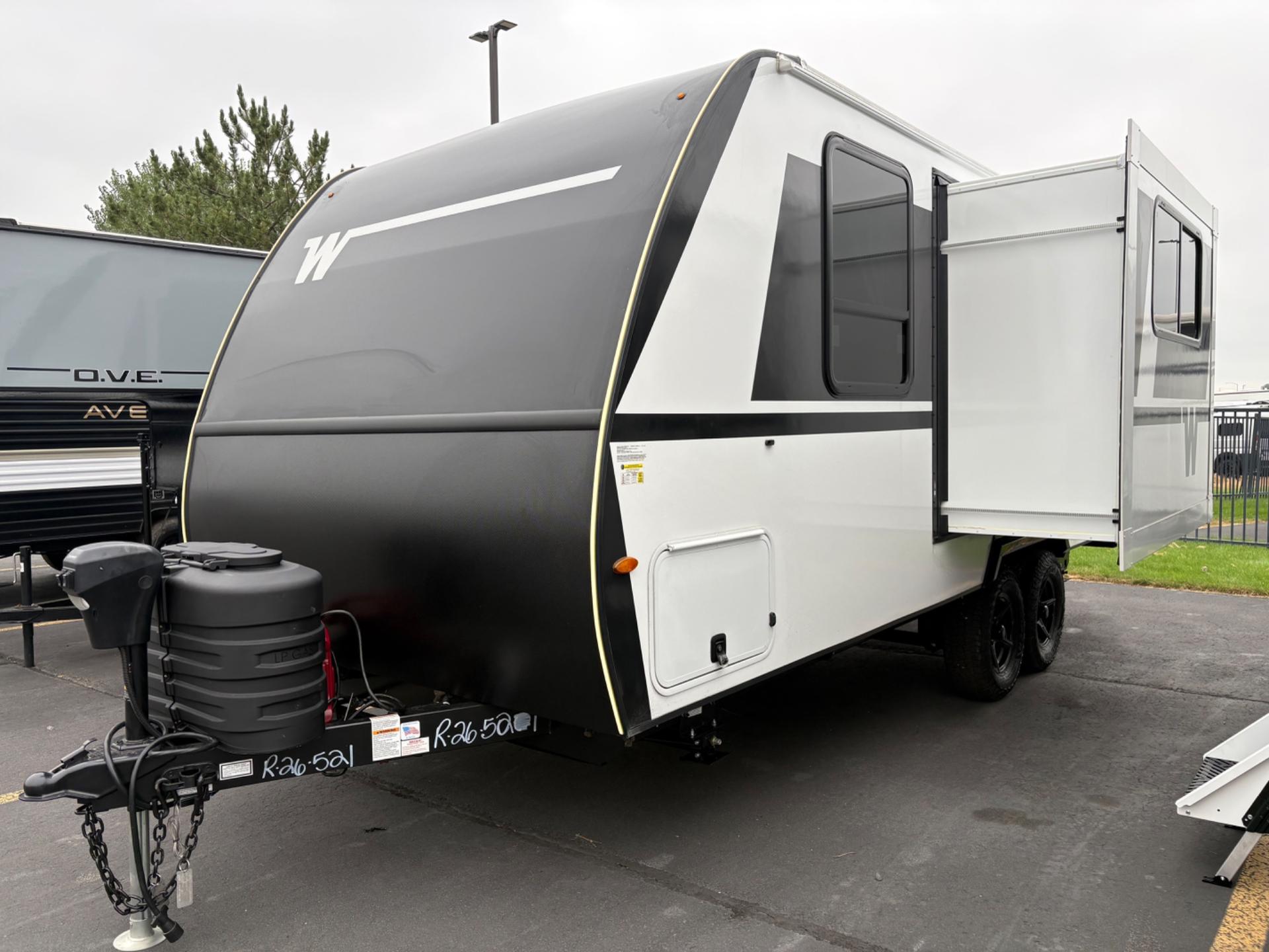2027 Winnebago Micro Minnie 2108FBS