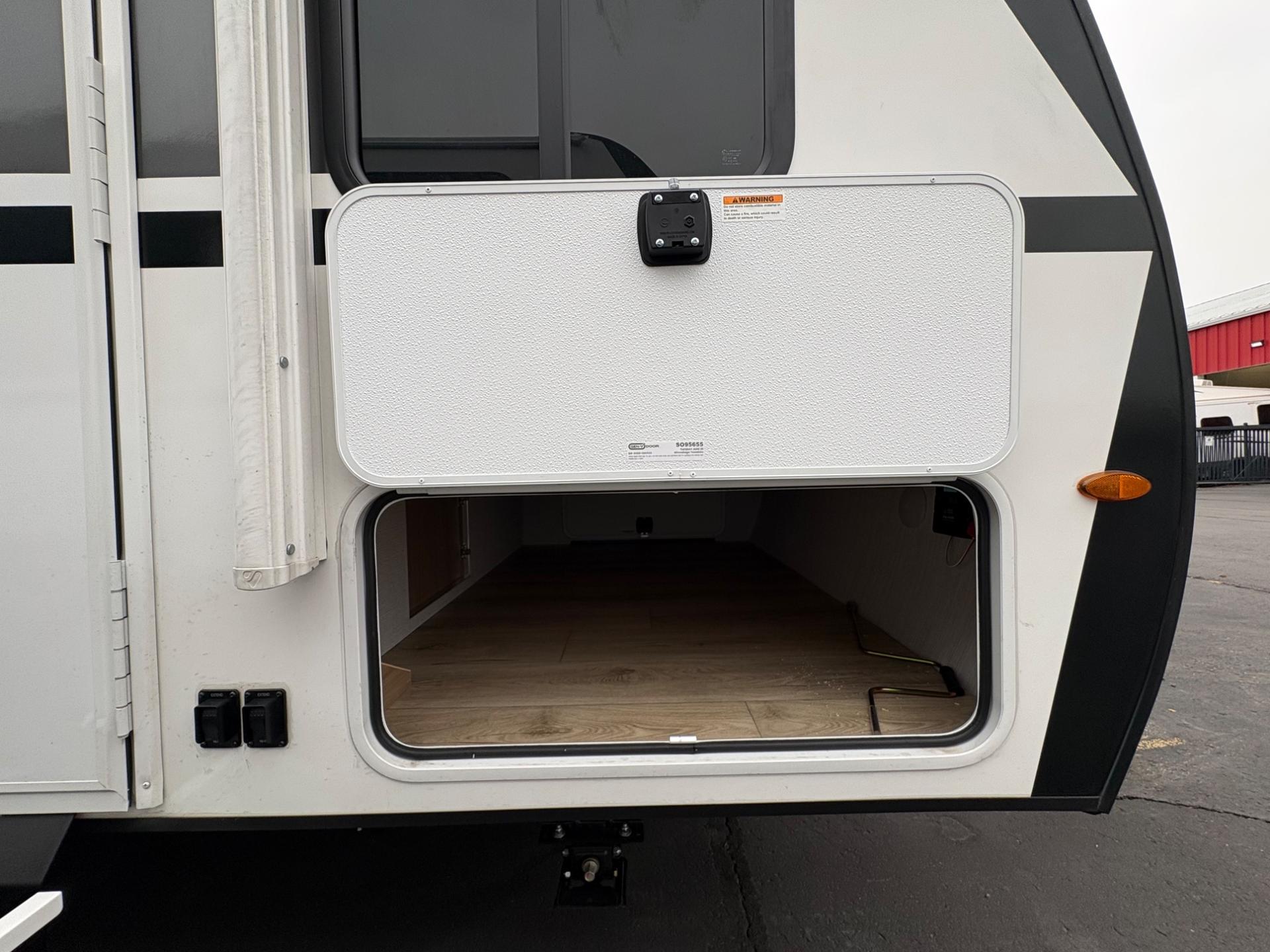2027 Winnebago 2027 Winnebago Micro Minnie - thumbnail 17