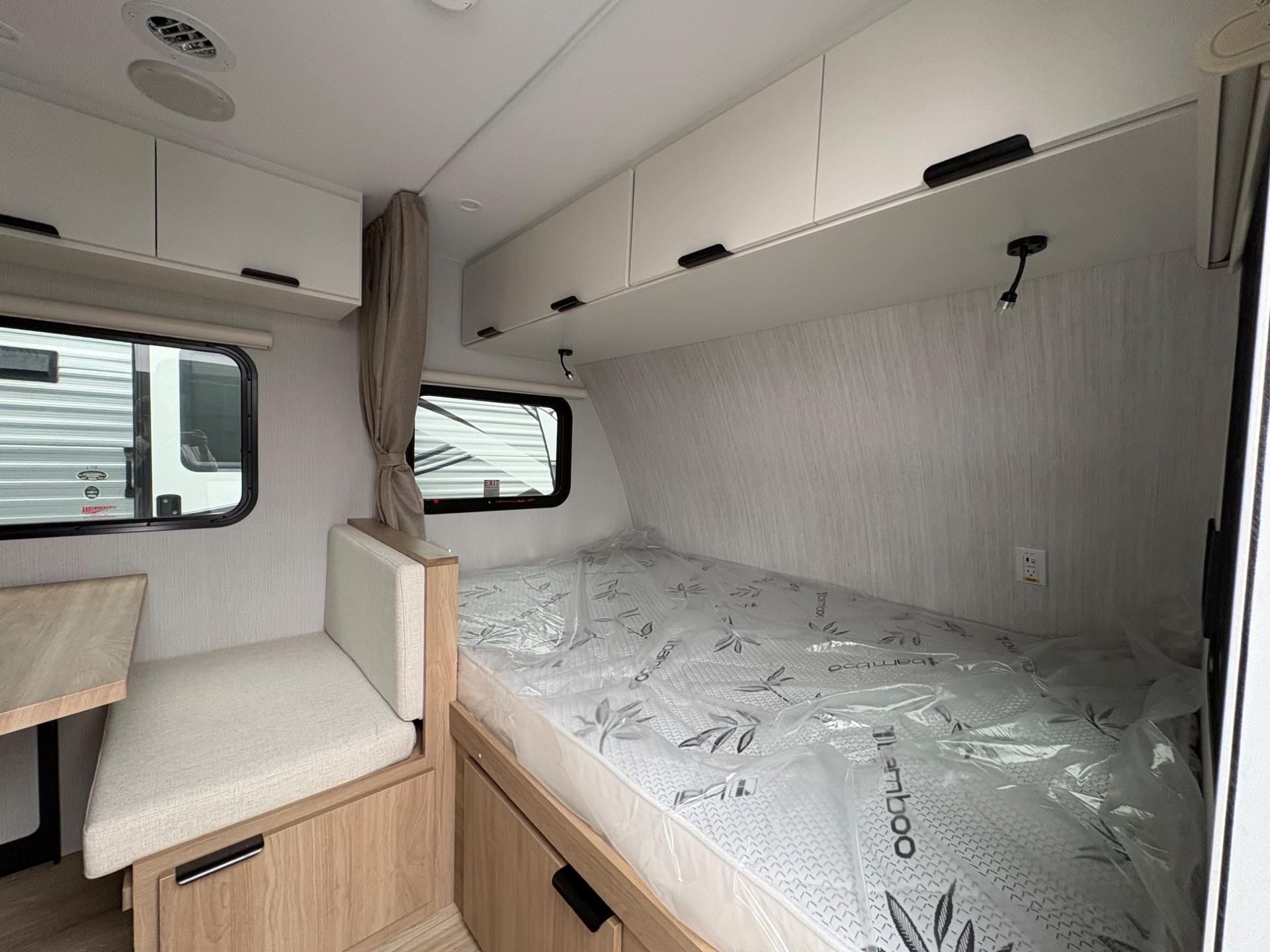 2027 Winnebago 2027 Winnebago Micro Minnie - thumbnail 22