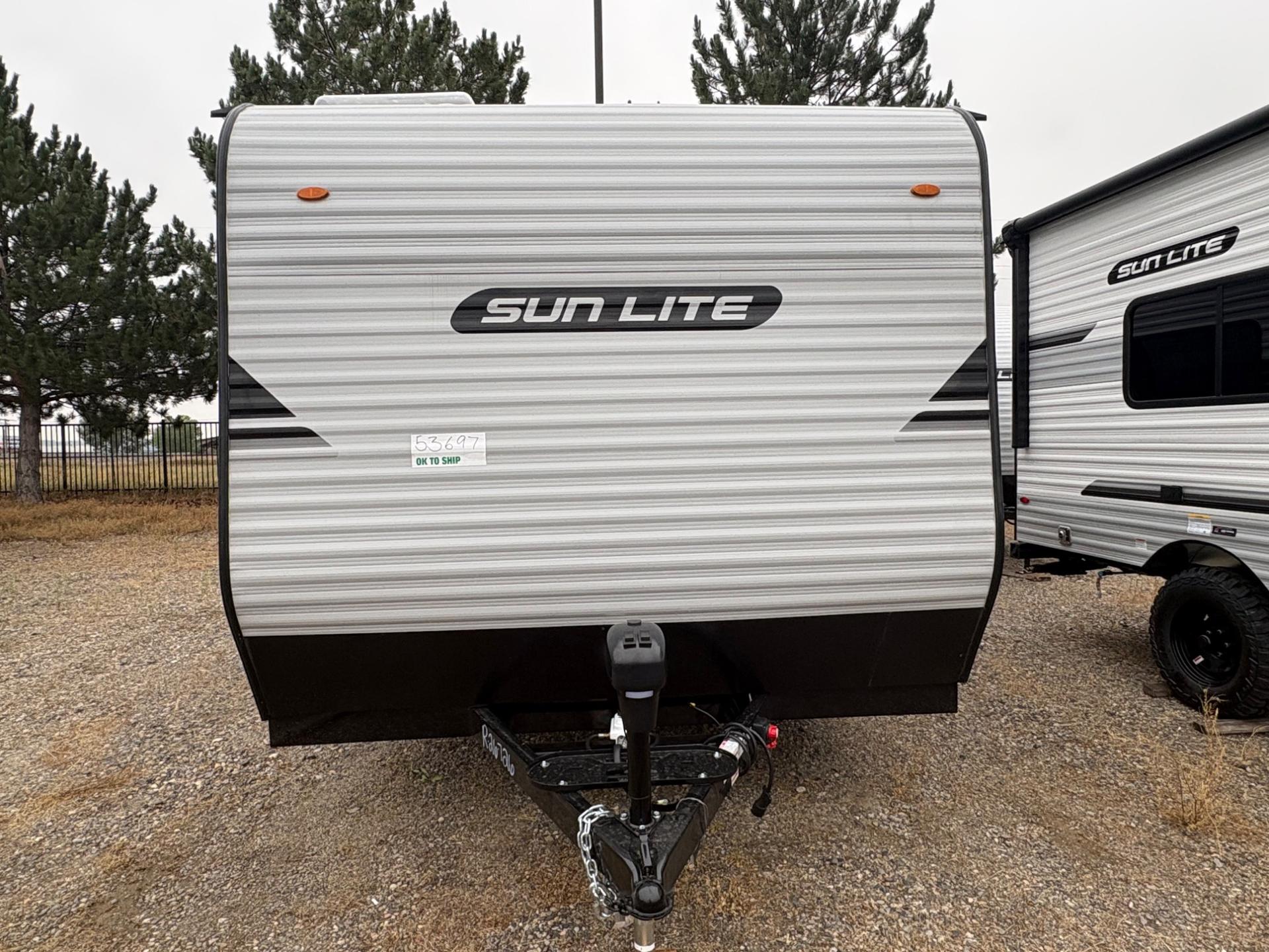 2027 Sunset Park & RV 2027 Sunset Park & RV SunLite - thumbnail 7