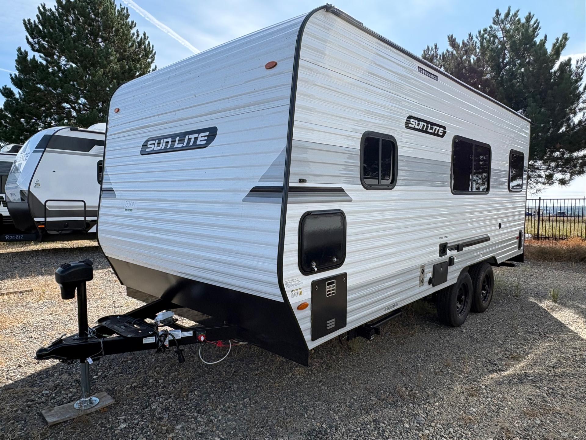 2027 Sunset Park & RV Sunlite 18TH