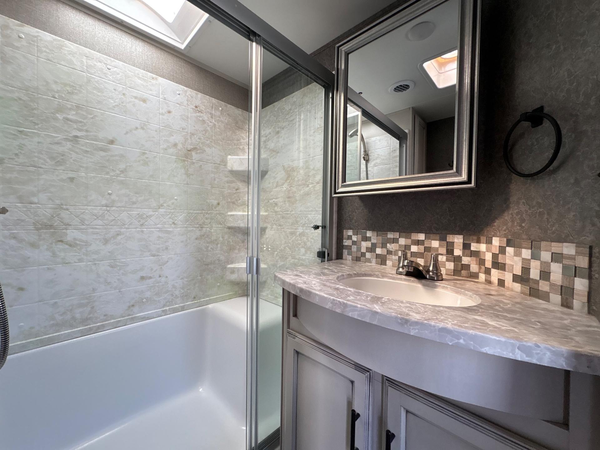 2020 Jayco 2020 Jayco Eagle - thumbnail 33