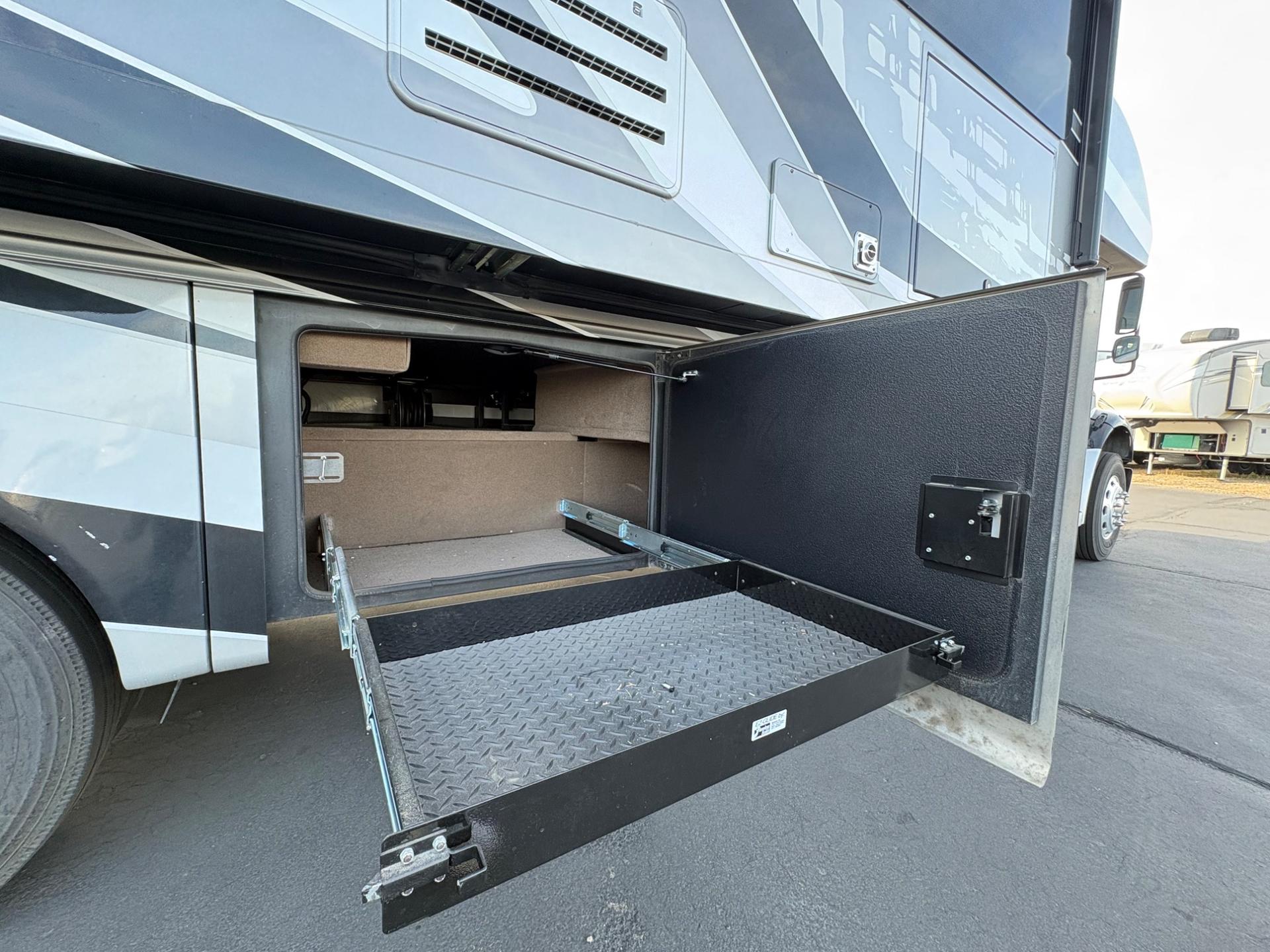 2023 Jayco 2023 Jayco Seneca - thumbnail 21