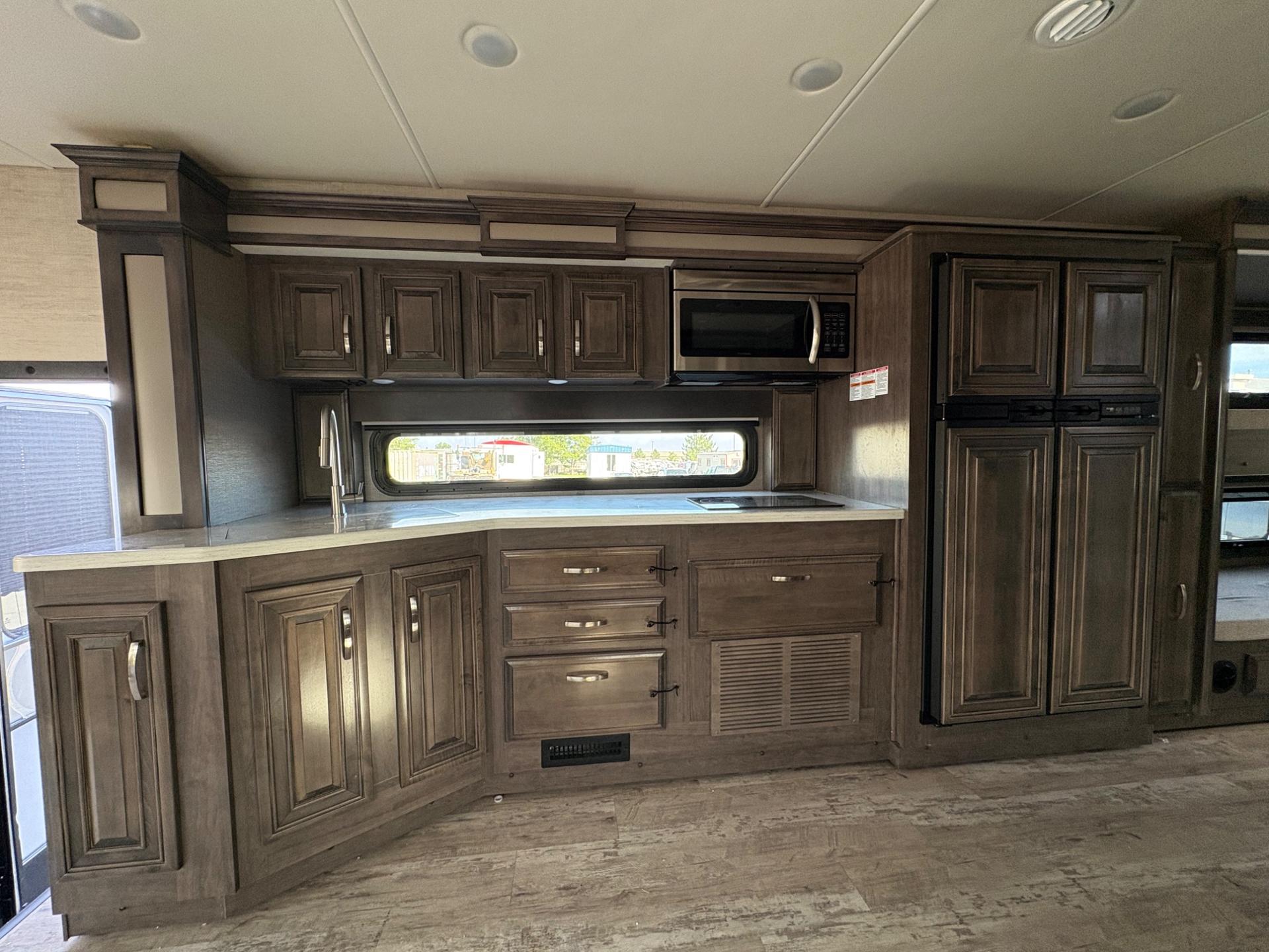 2023 Jayco 2023 Jayco Seneca - thumbnail 37