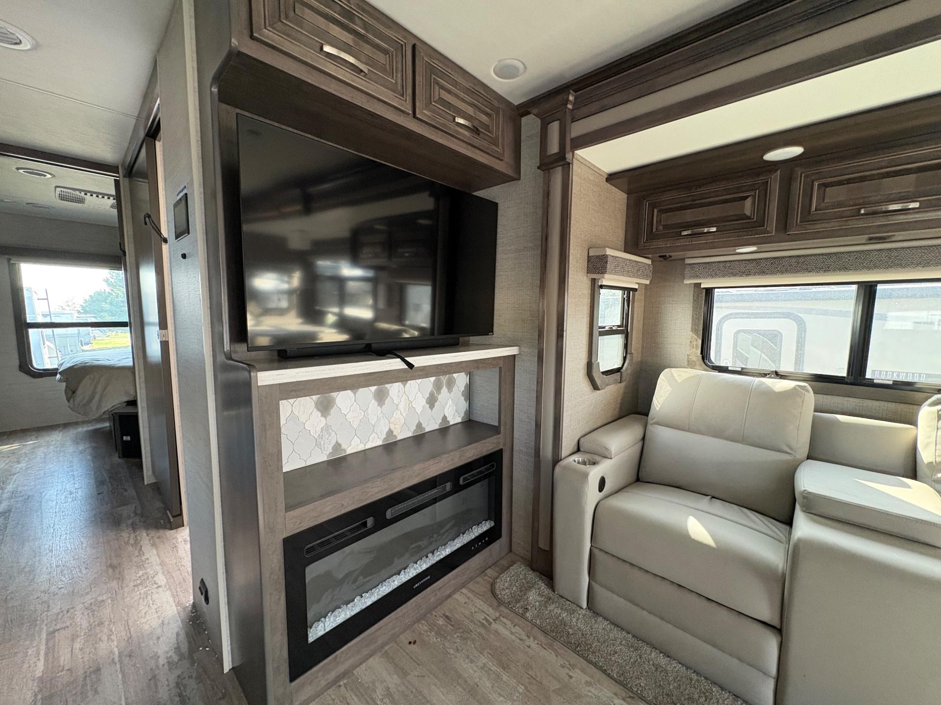 2023 Jayco 2023 Jayco Seneca - thumbnail 46
