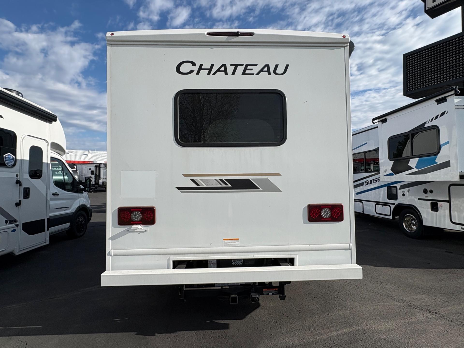 2027 Thor Motor Coach 2027 Thor Motor Coach Chateau - thumbnail 4
