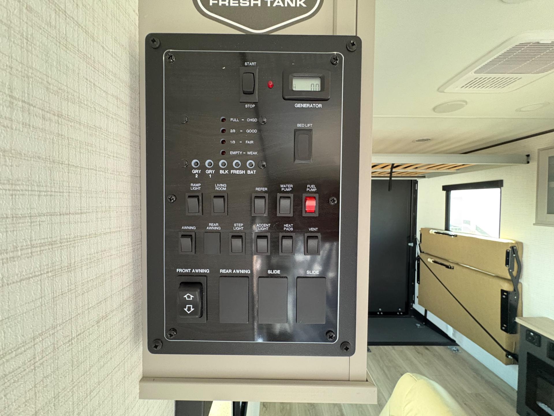 2027 XLR 2027 XLR XLR - thumbnail 26