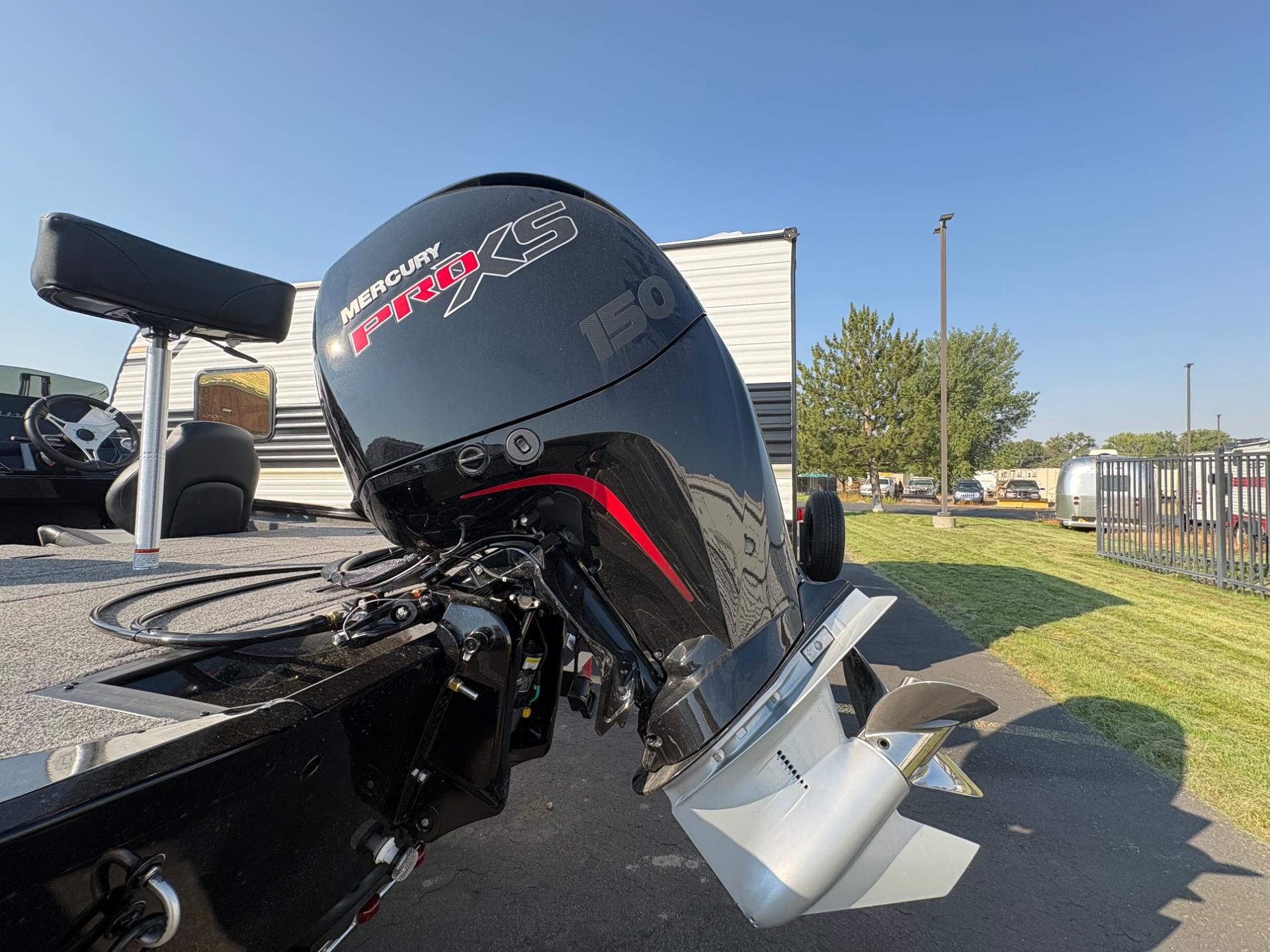 2027 Crestliner 2027 Crestliner CXF18 - thumbnail 8